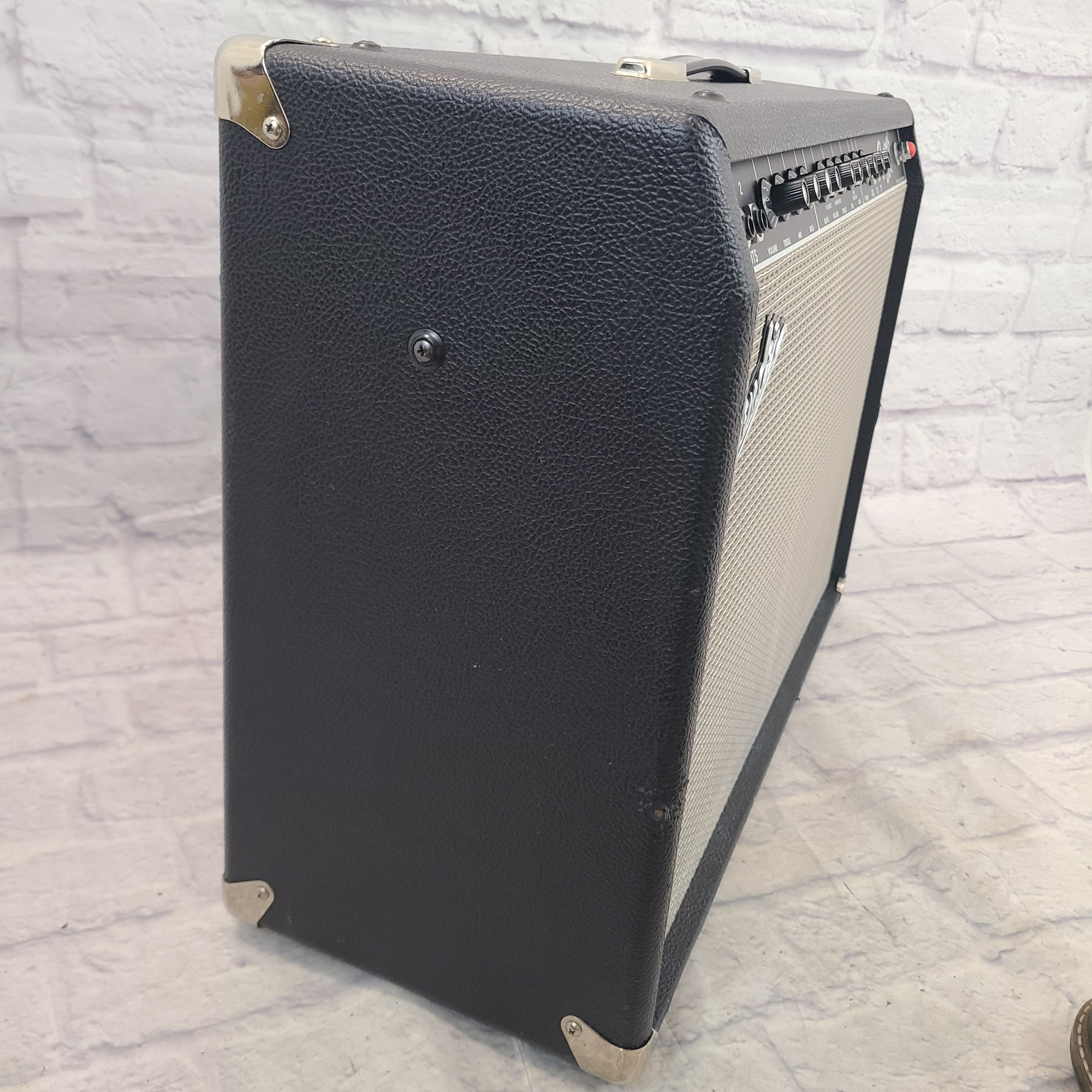 Fender 212R Solid State  Guitar Combo Amp