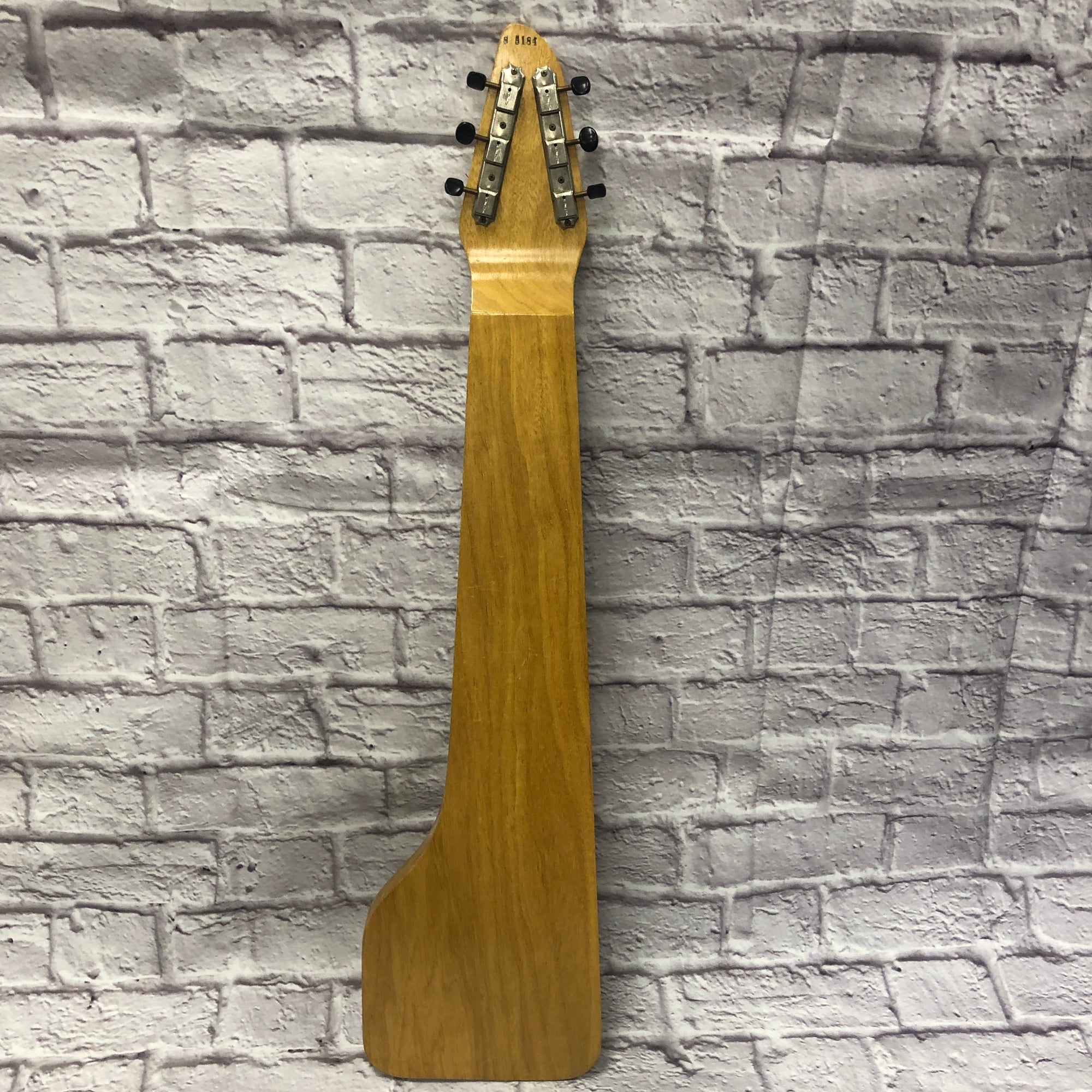Gibson Vintage Skylark Lap Steel with Case