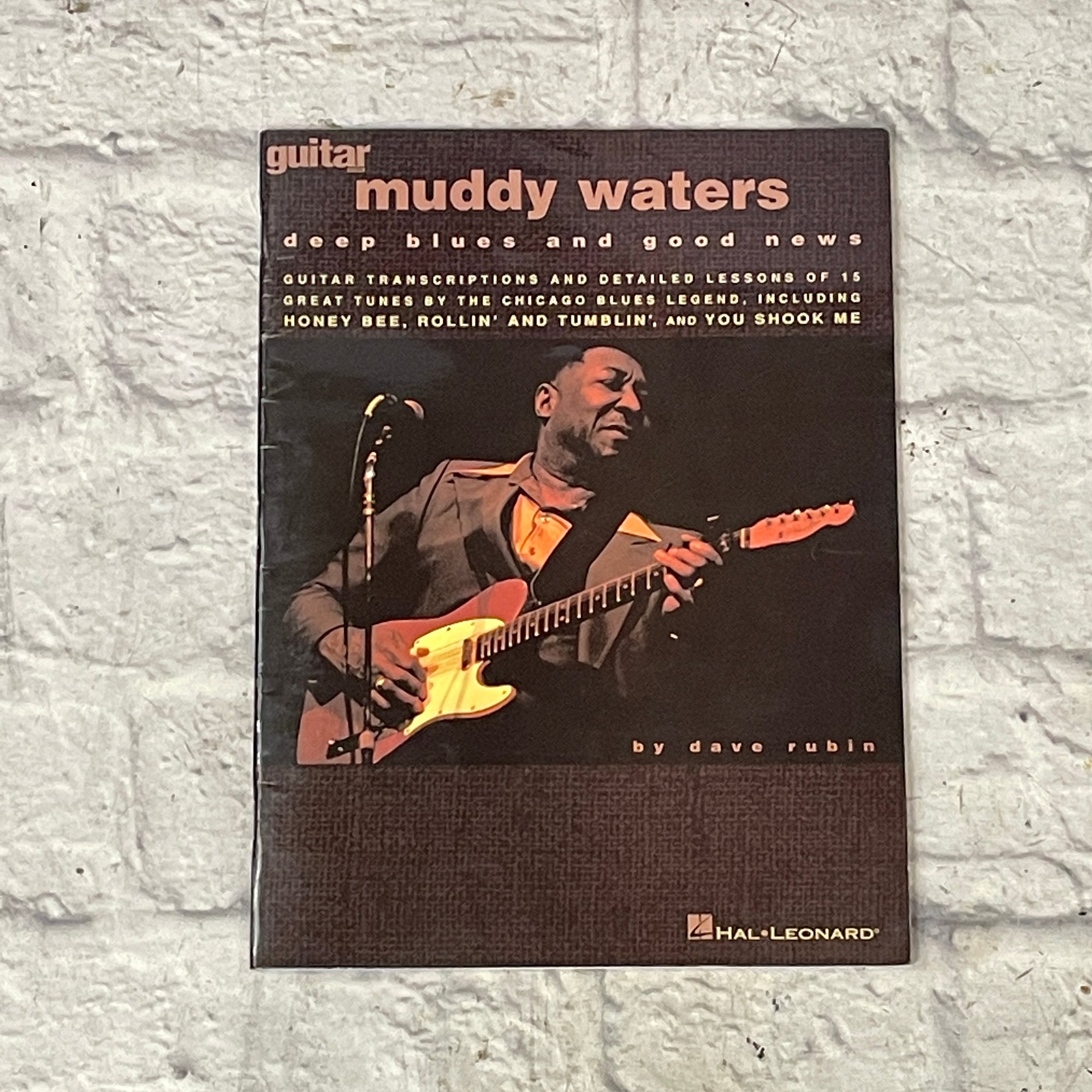 Hal Leonard Muddy Waters Deep Blues and Good News