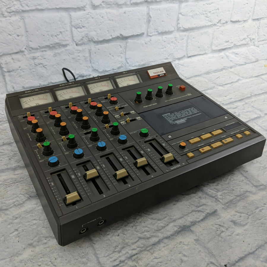 Tascam 244 Portastudio