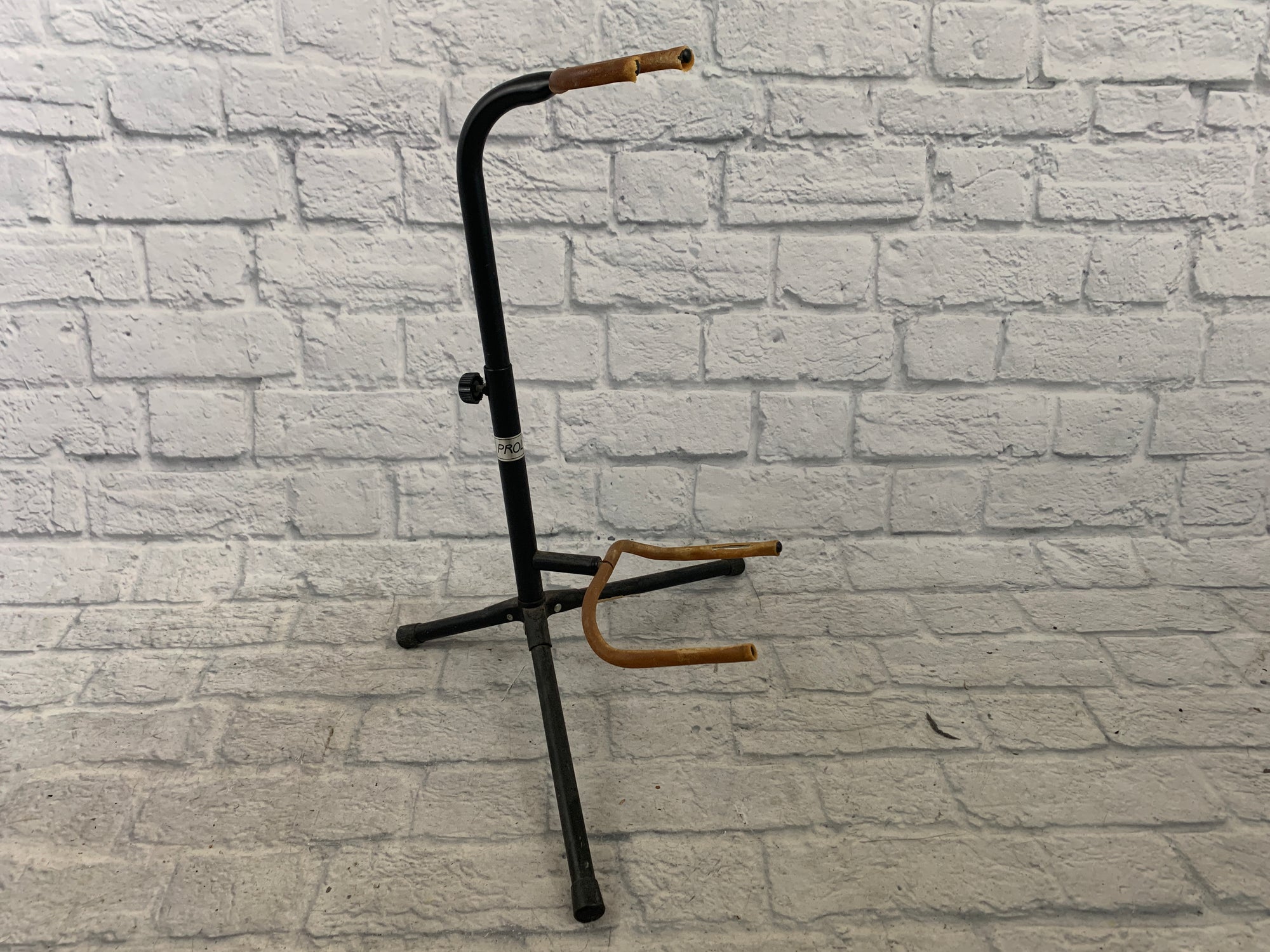 Proline Guitar Stand