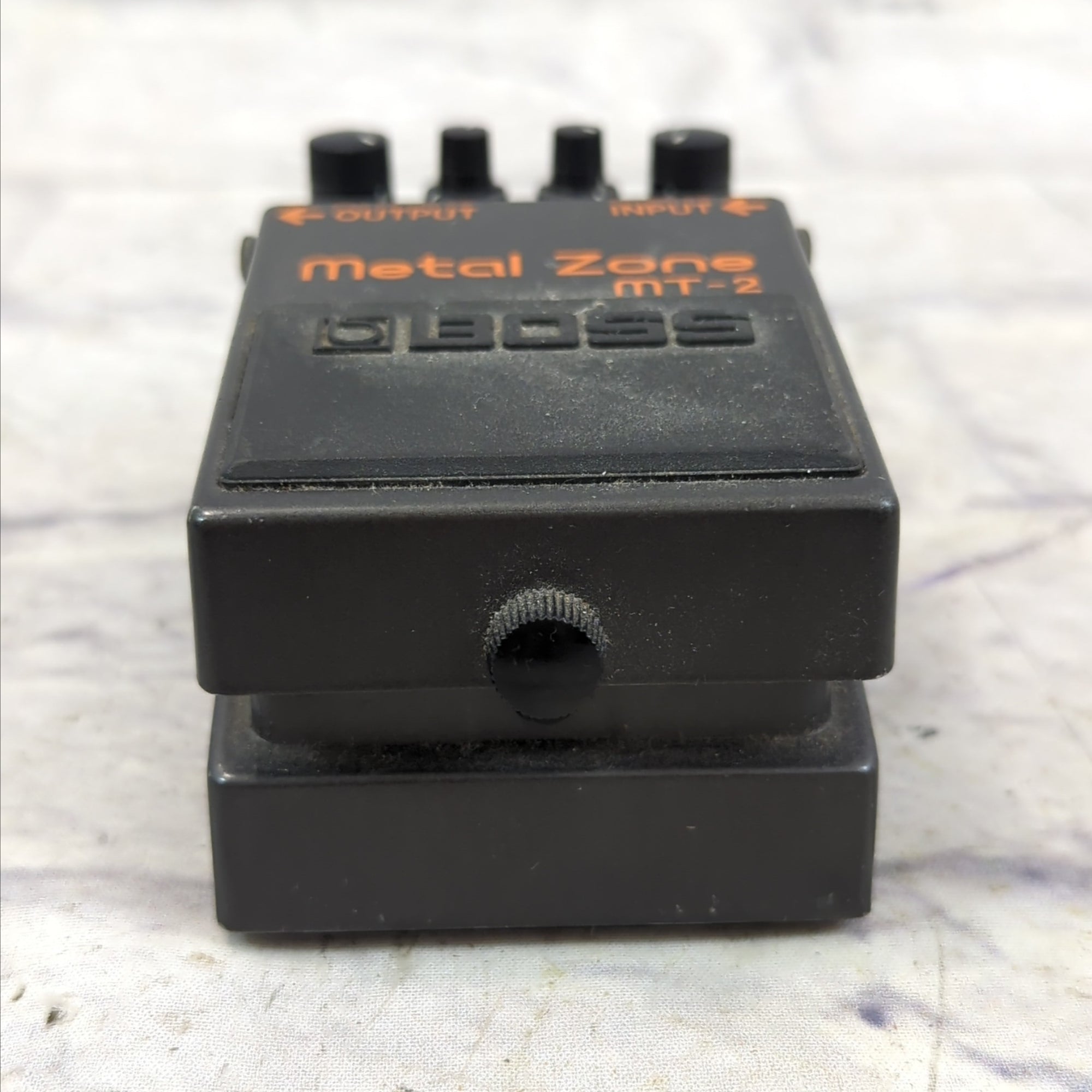 Boss Metal Zone MT-2 Distortion Pedal - Evolution Music
