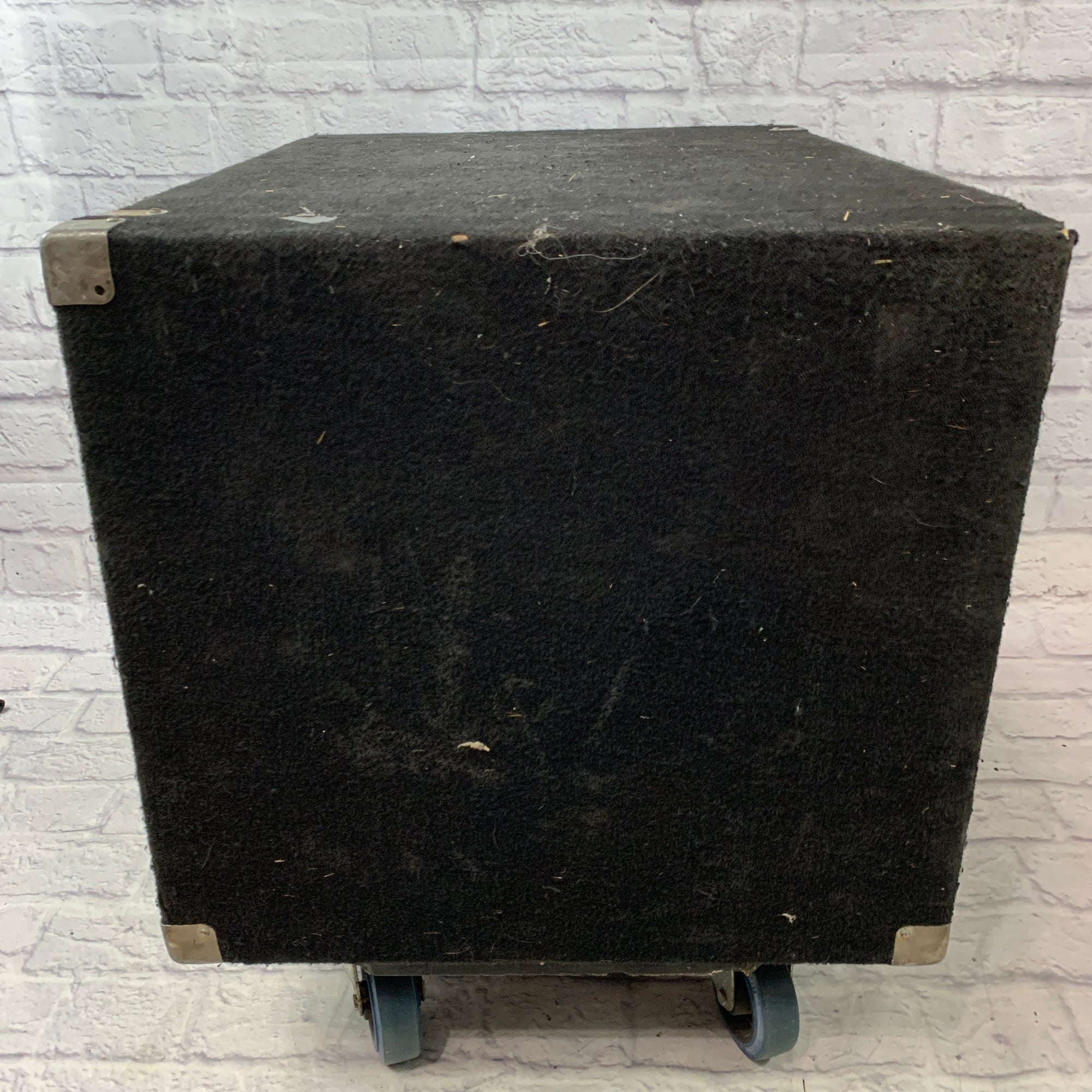 Nielsen Hardware 9U Rolling Rack Case