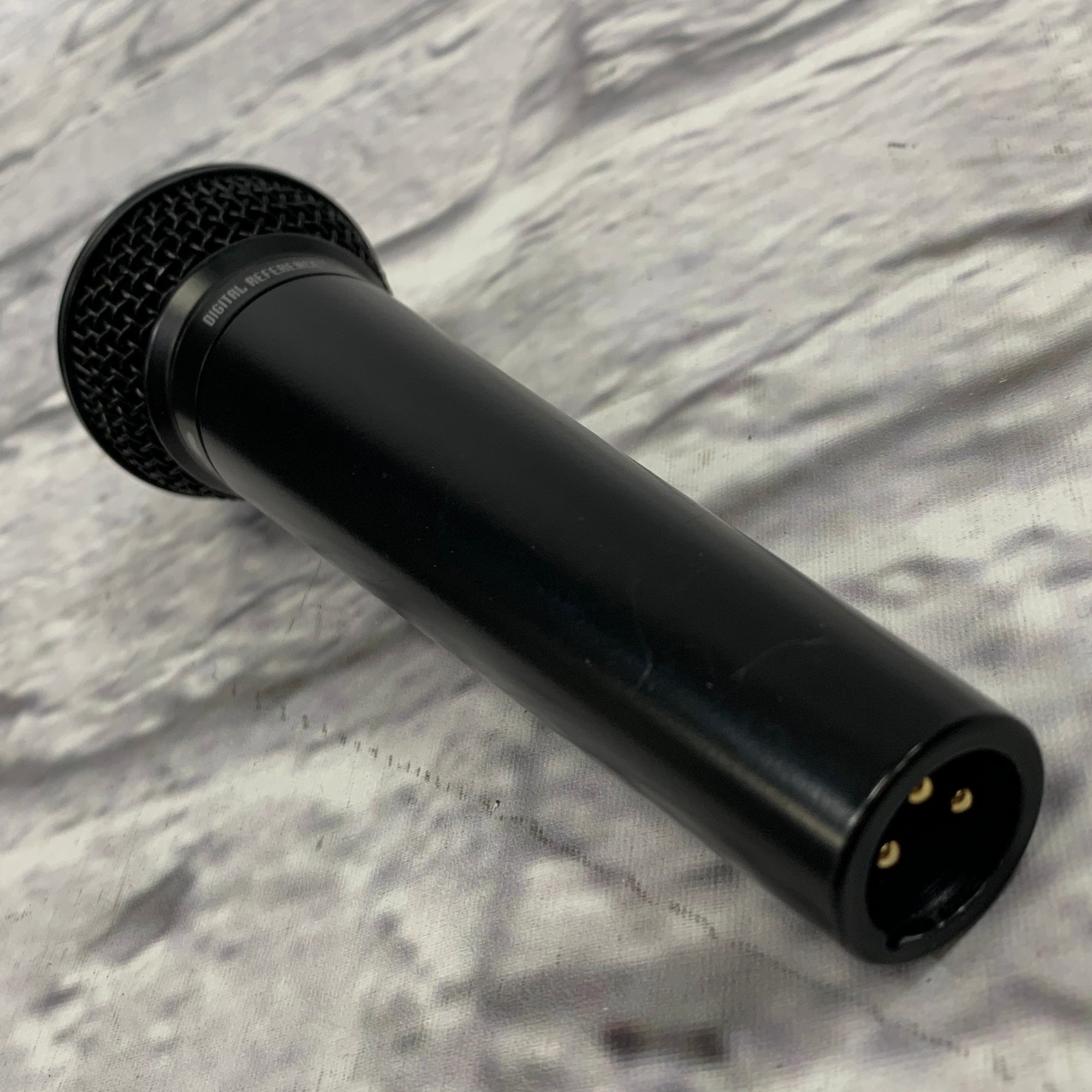 Digital Reference DRV100 Dynamic Vocal Microphone Evolution Music