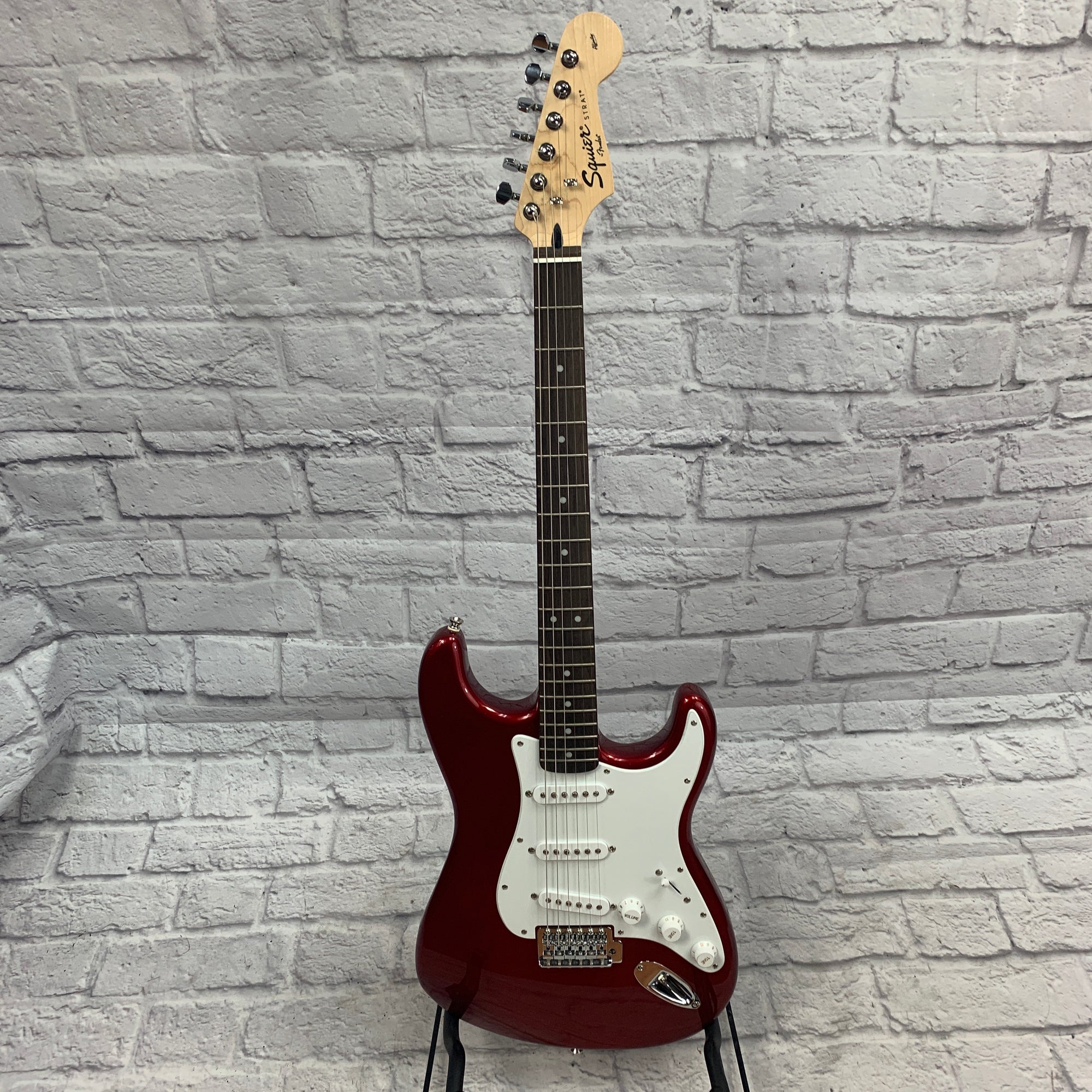 Squier Affinity Stratocaster Candy Apple Red