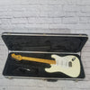 Vintage 1988 Fender White Stratocaster MIJ Made in Japan Electric Guitar with case