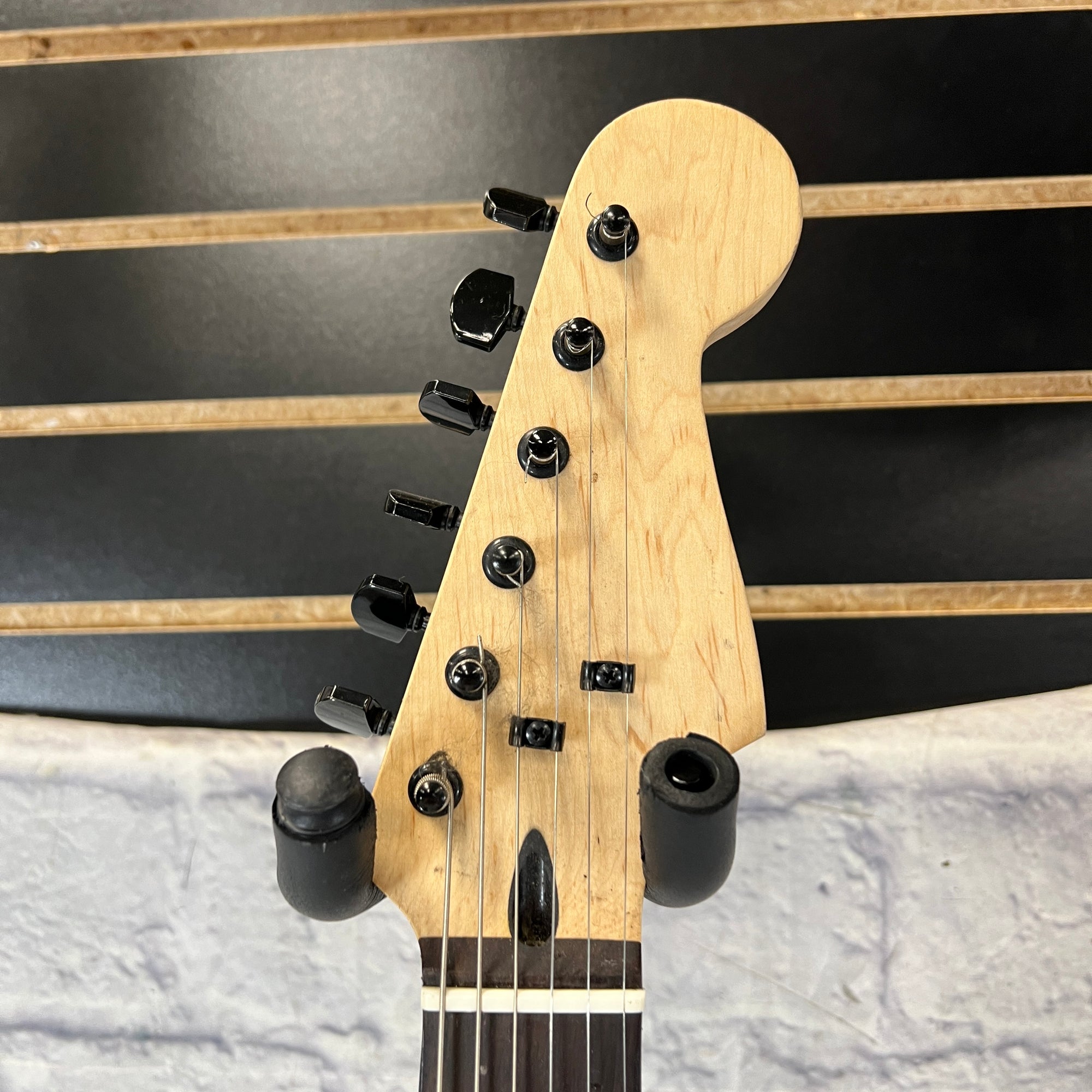Squier Bullet Stratocaster 2-Tone Sunburst Electric Guitar