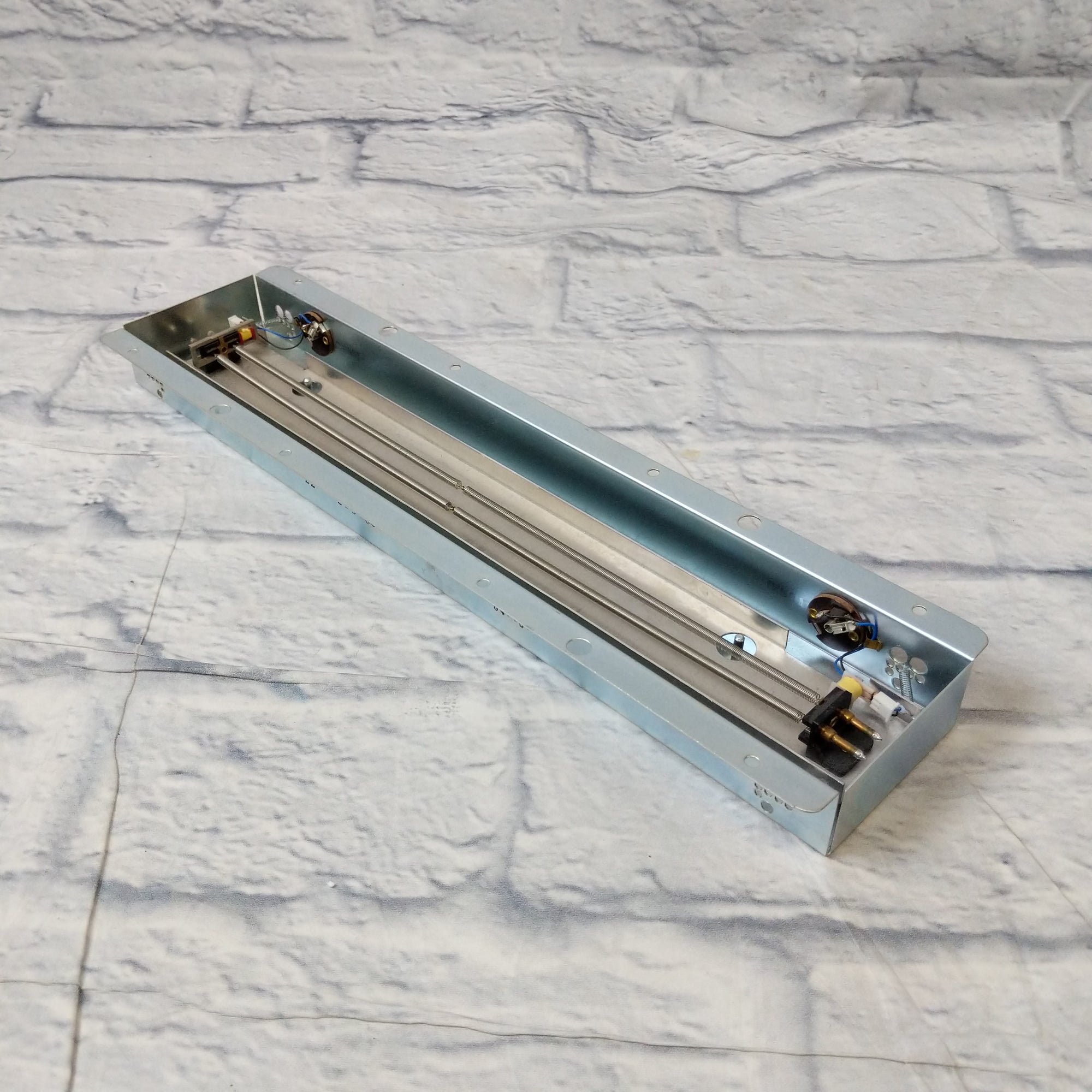 Accutronics 4AB3C1C Spring reverb tank