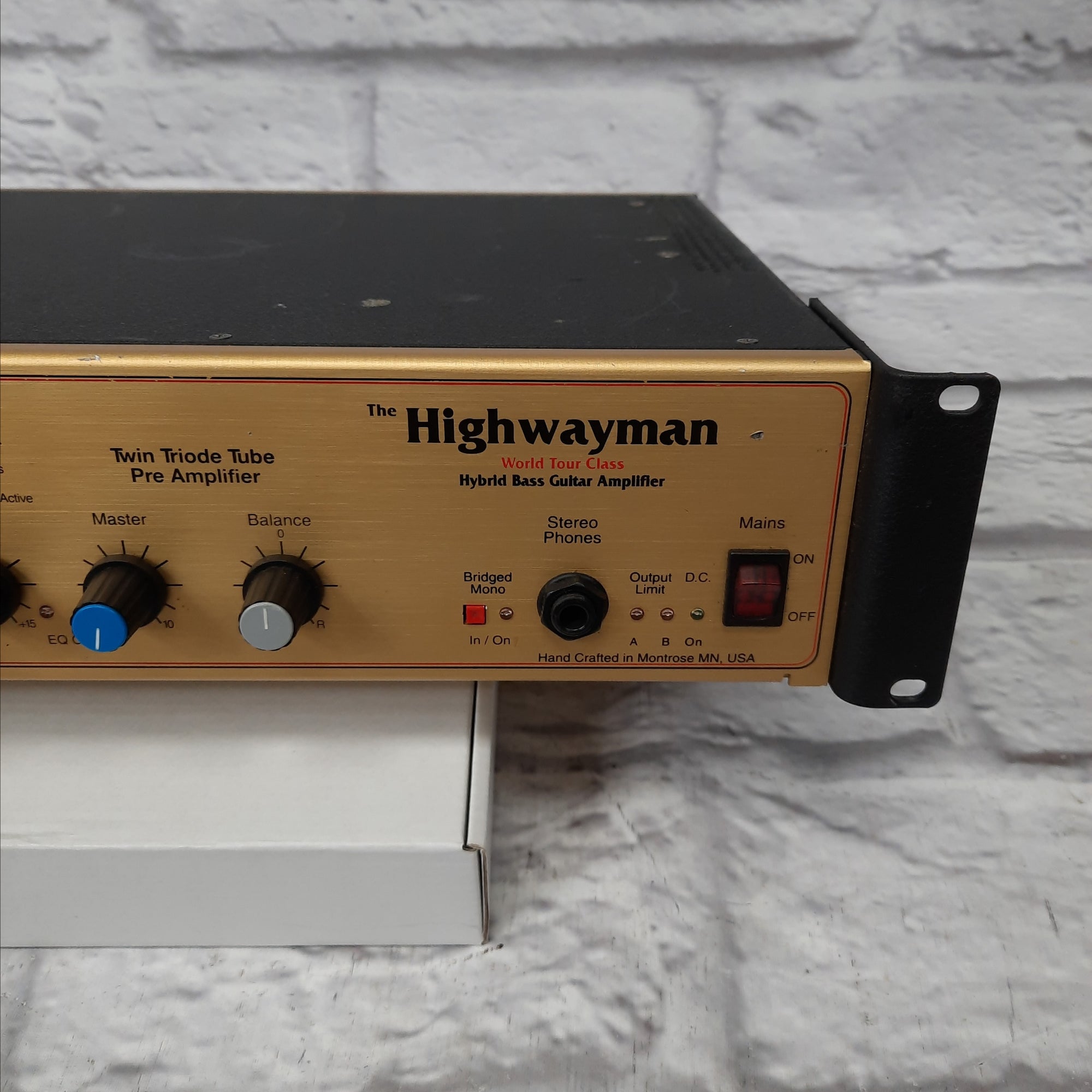 Eden Valve-Tech Series WT-500 Bass Guitar Amp