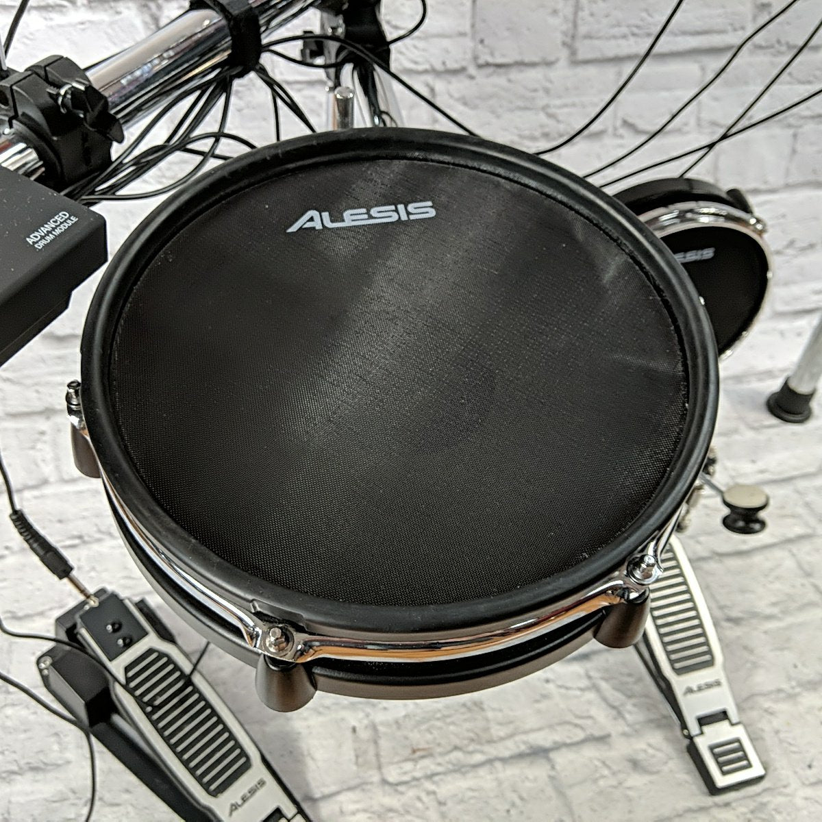 Alesis Electronic Drum Kit w/ Extra Cymbal