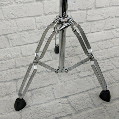 Sakae WTS200D Double Braced Double Tom Stand
