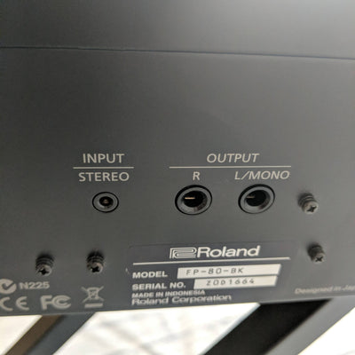 Roland FP80 Electric Piano with gator case