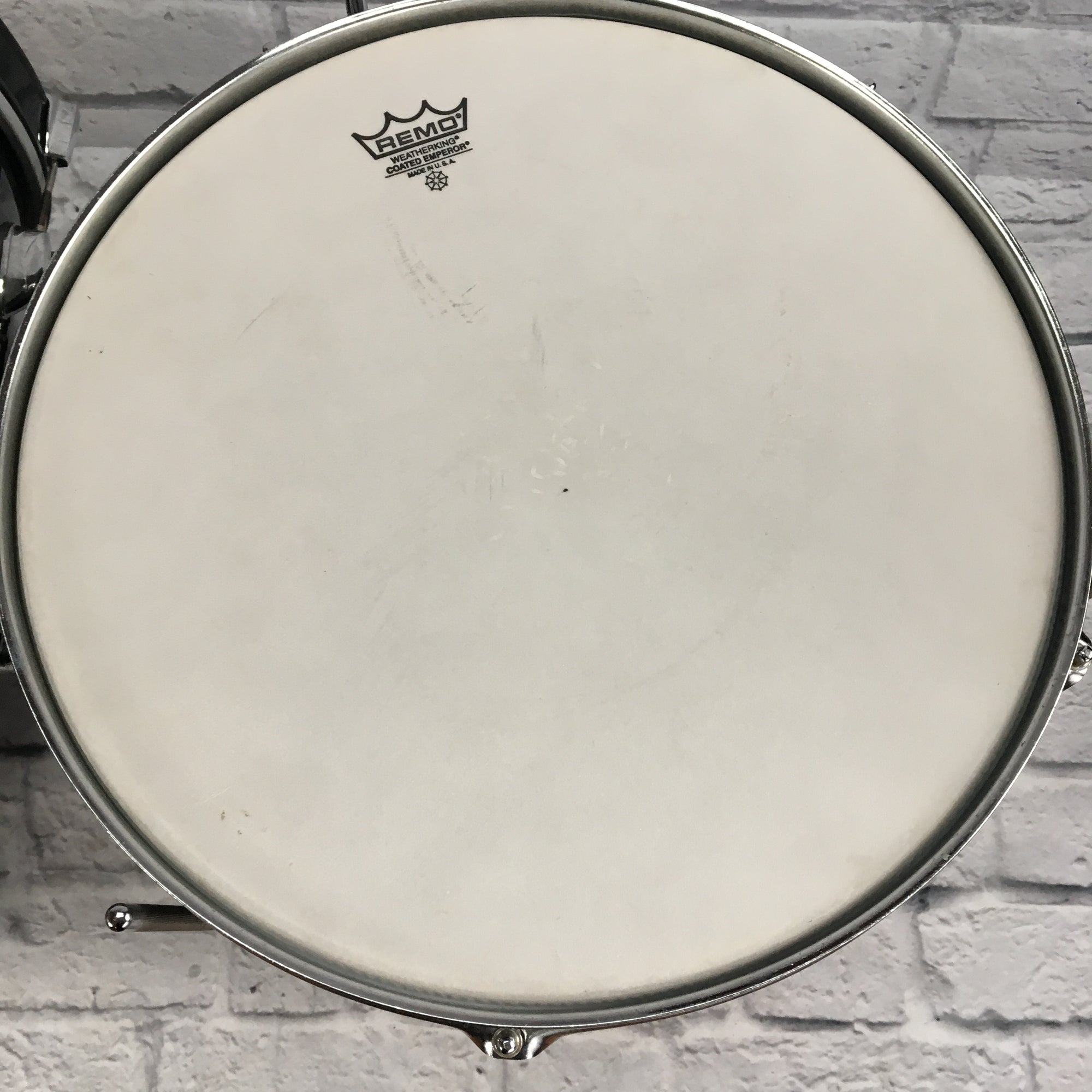 Unknown 4pc Black Drum Set