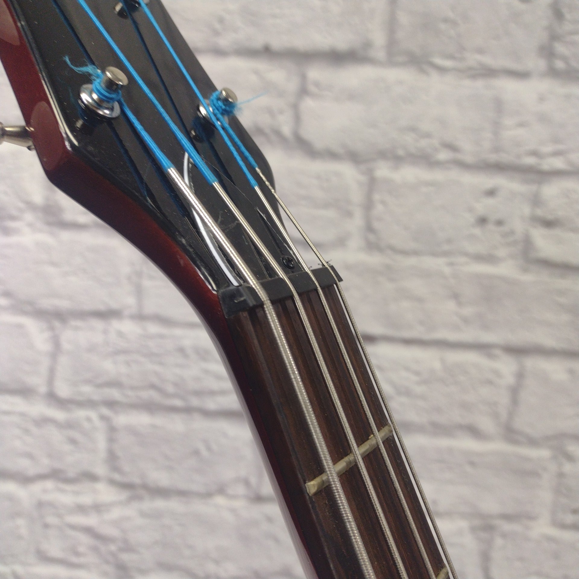 Hofner HI-CB-PE-SB 4 String Club Bass Guitar
