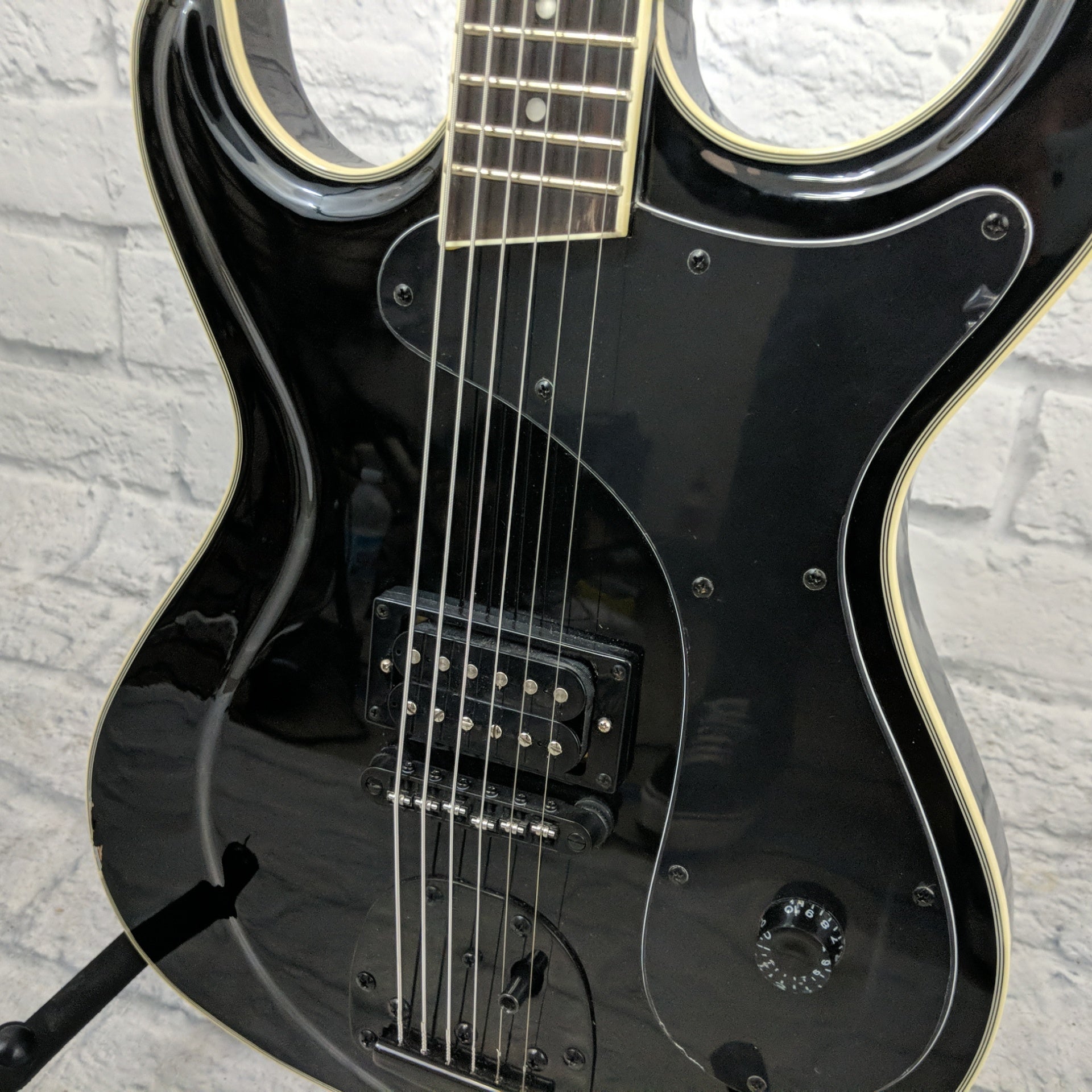 Eastwood Sidejack Baritone Guitar