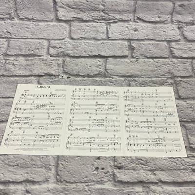 Hal Leonard Star Dust Piano/Vocal/Guitar Chord Sheet Music