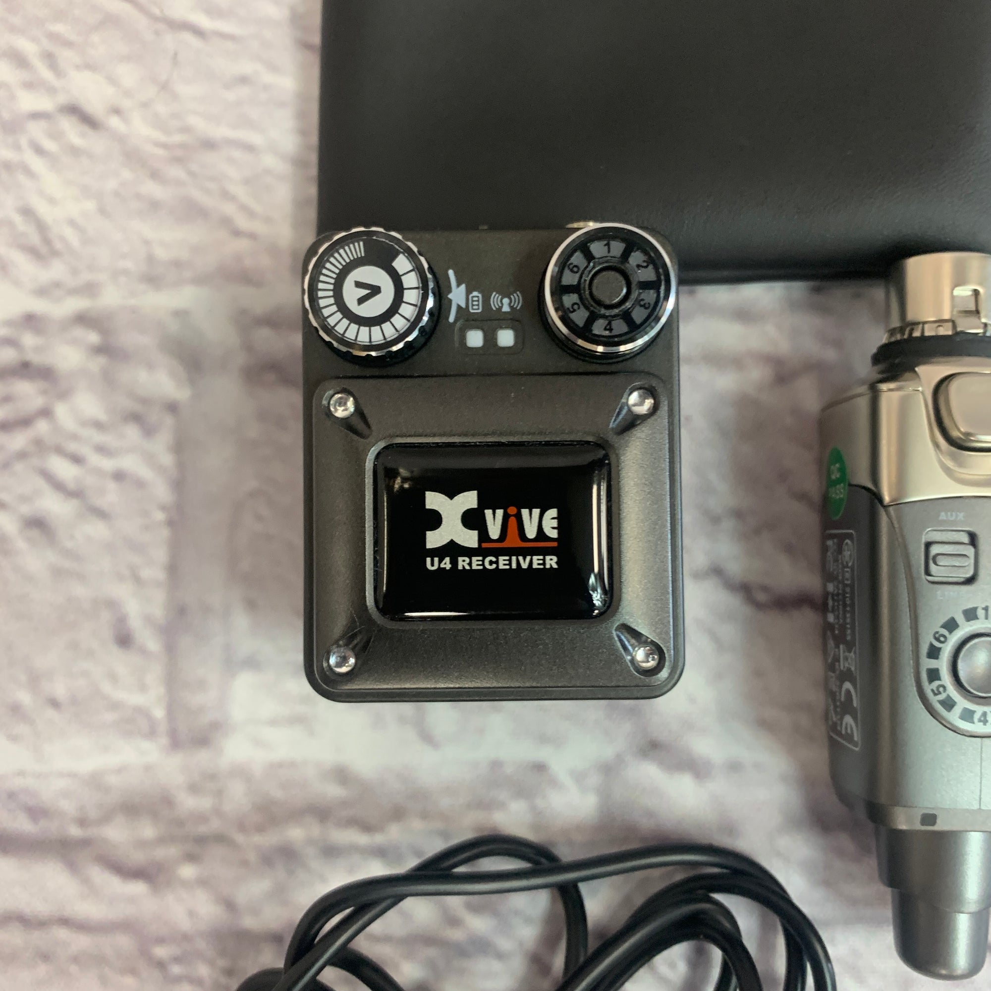 Xvive U4 In Ear System