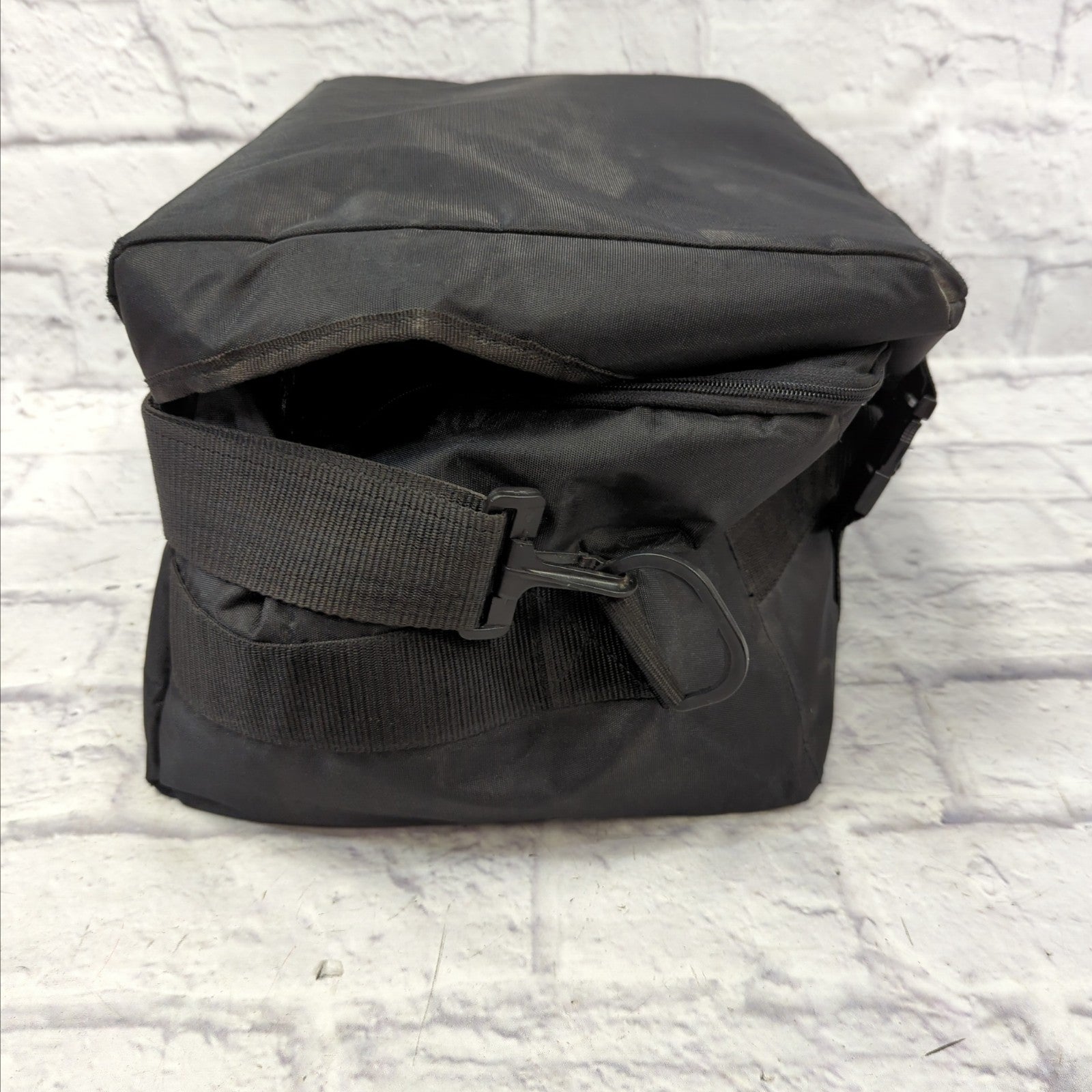 Unknown Mic Case Bag