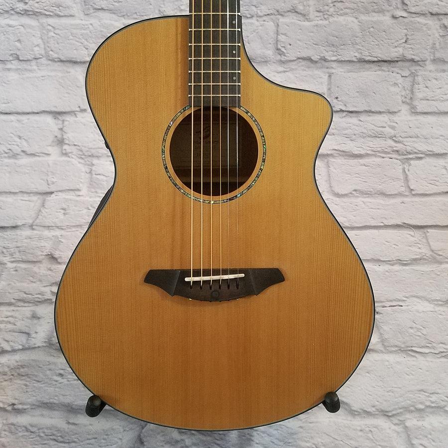 Breedlove SOLO C350/CMo.G Acoustic Guitar