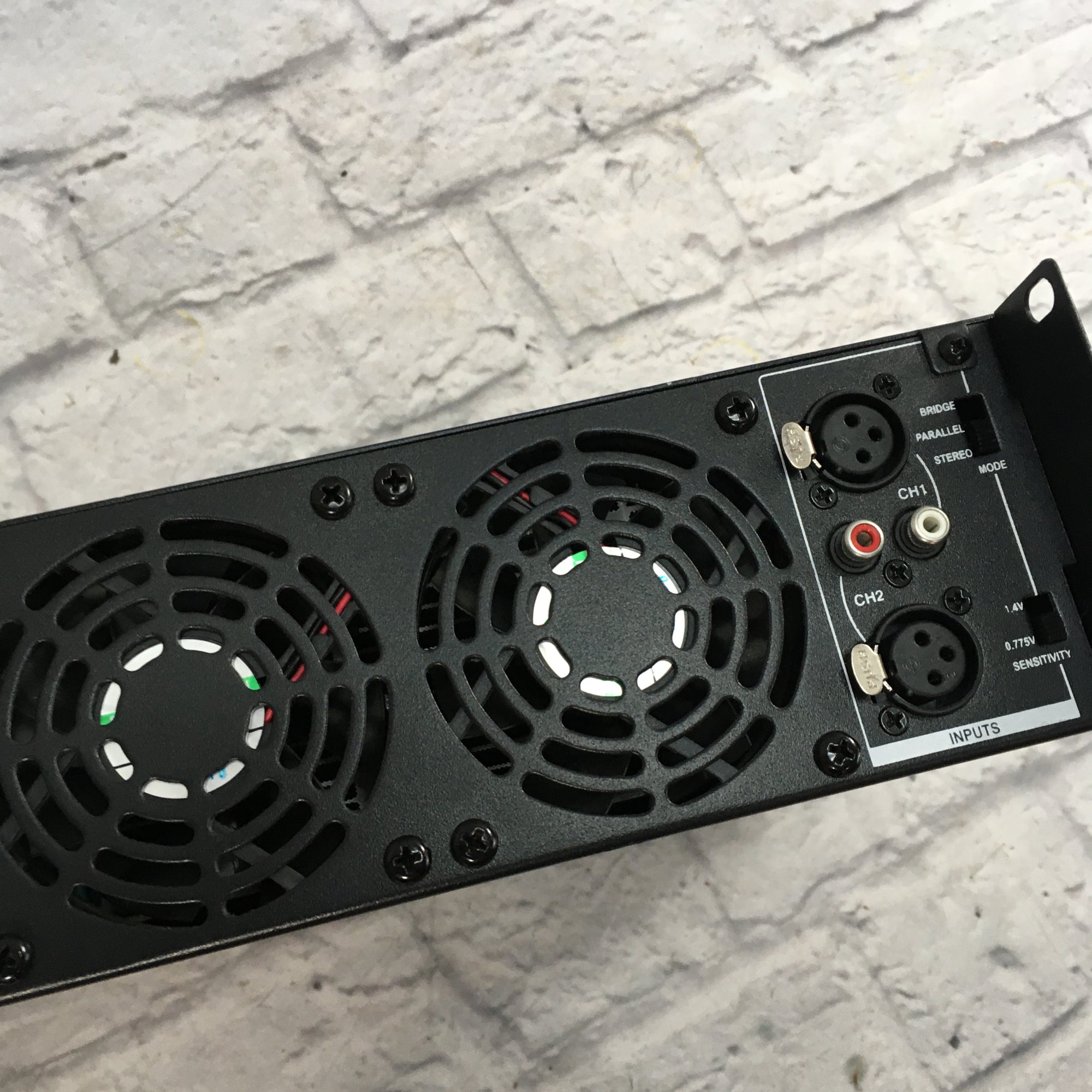 Crown XLi 1500 Power Amp