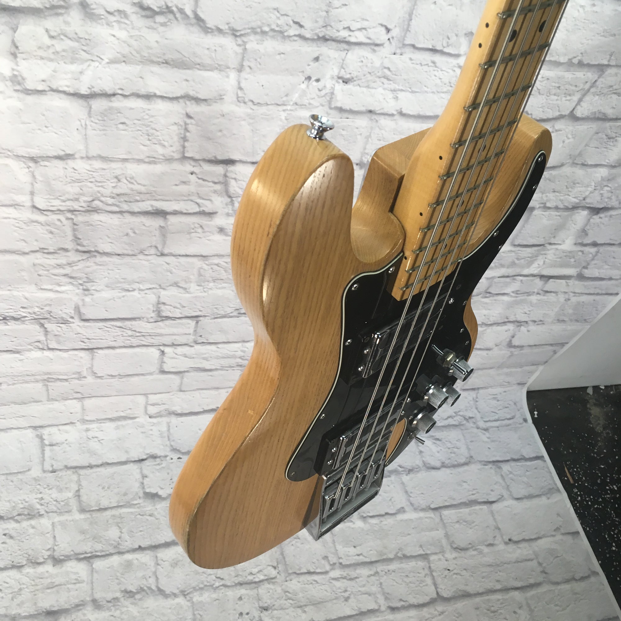 Peavey T40 Vintage 1985 Bass Made in USA