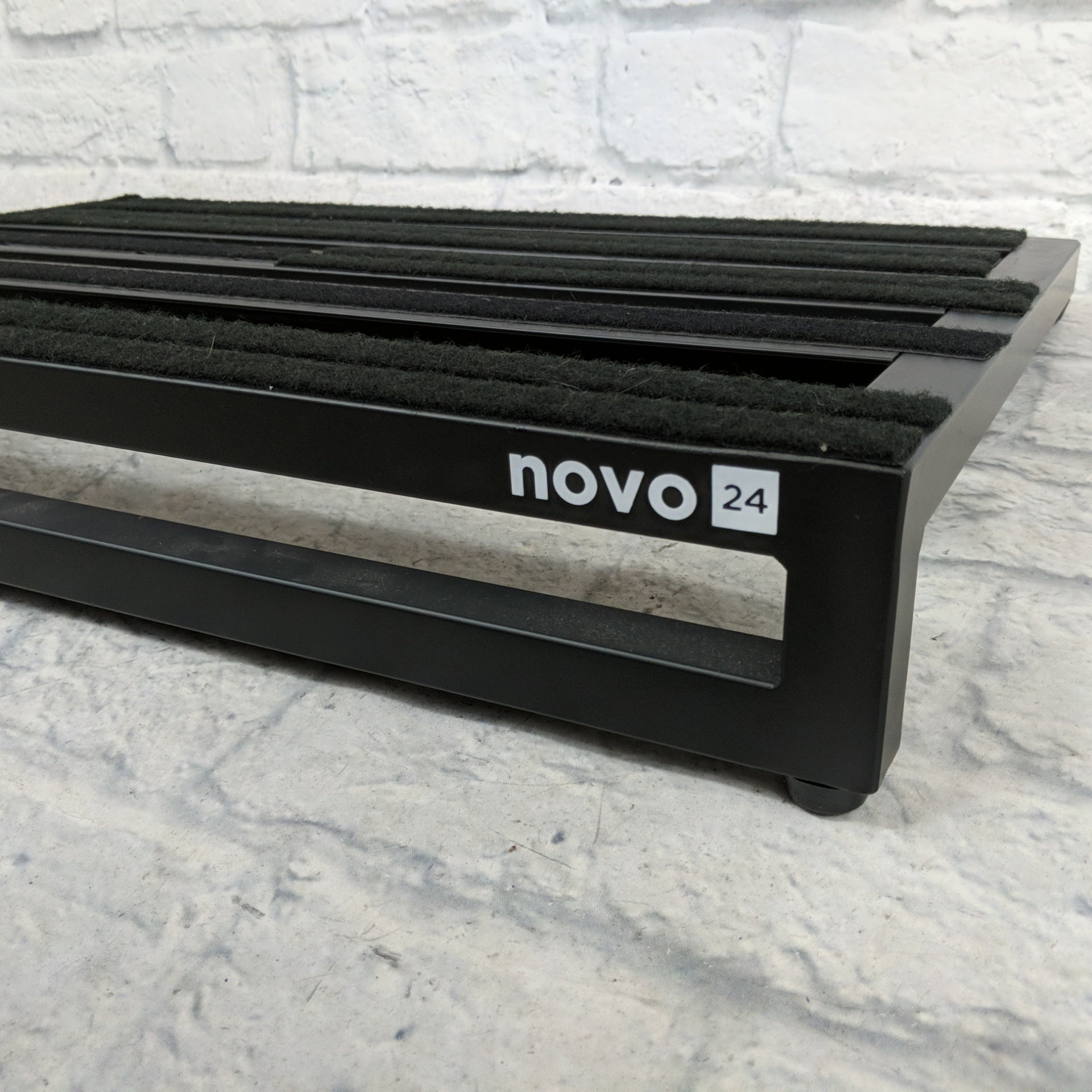 Pedal Train Novo 24