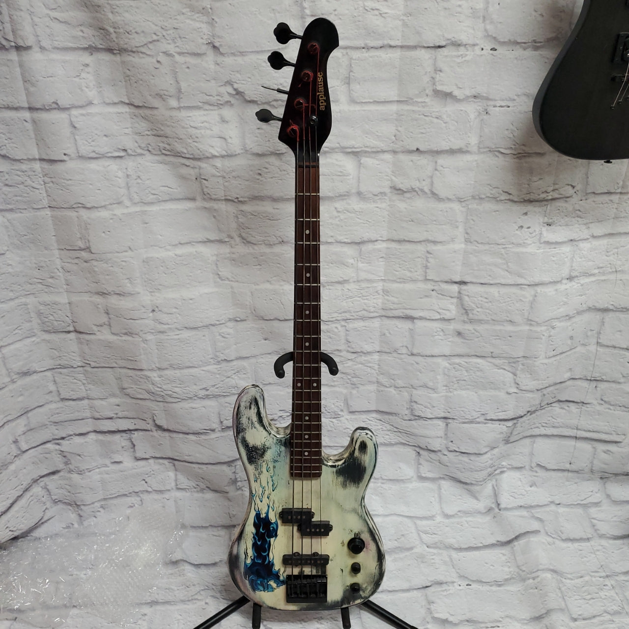 Applause 4 String Bass Guitar