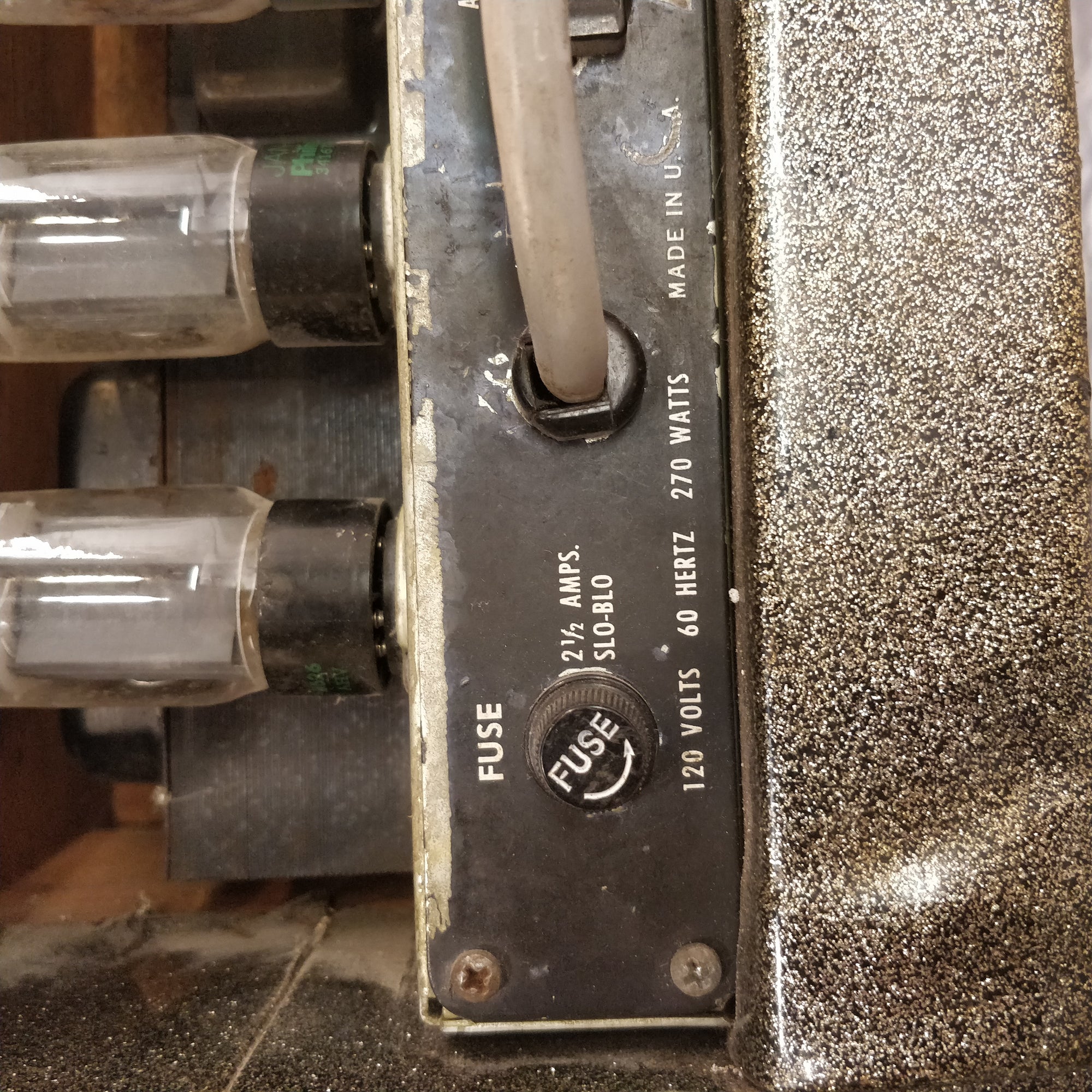 ** Plush PRB 1060S 270w Bass Guitar/Electric Guitar Head