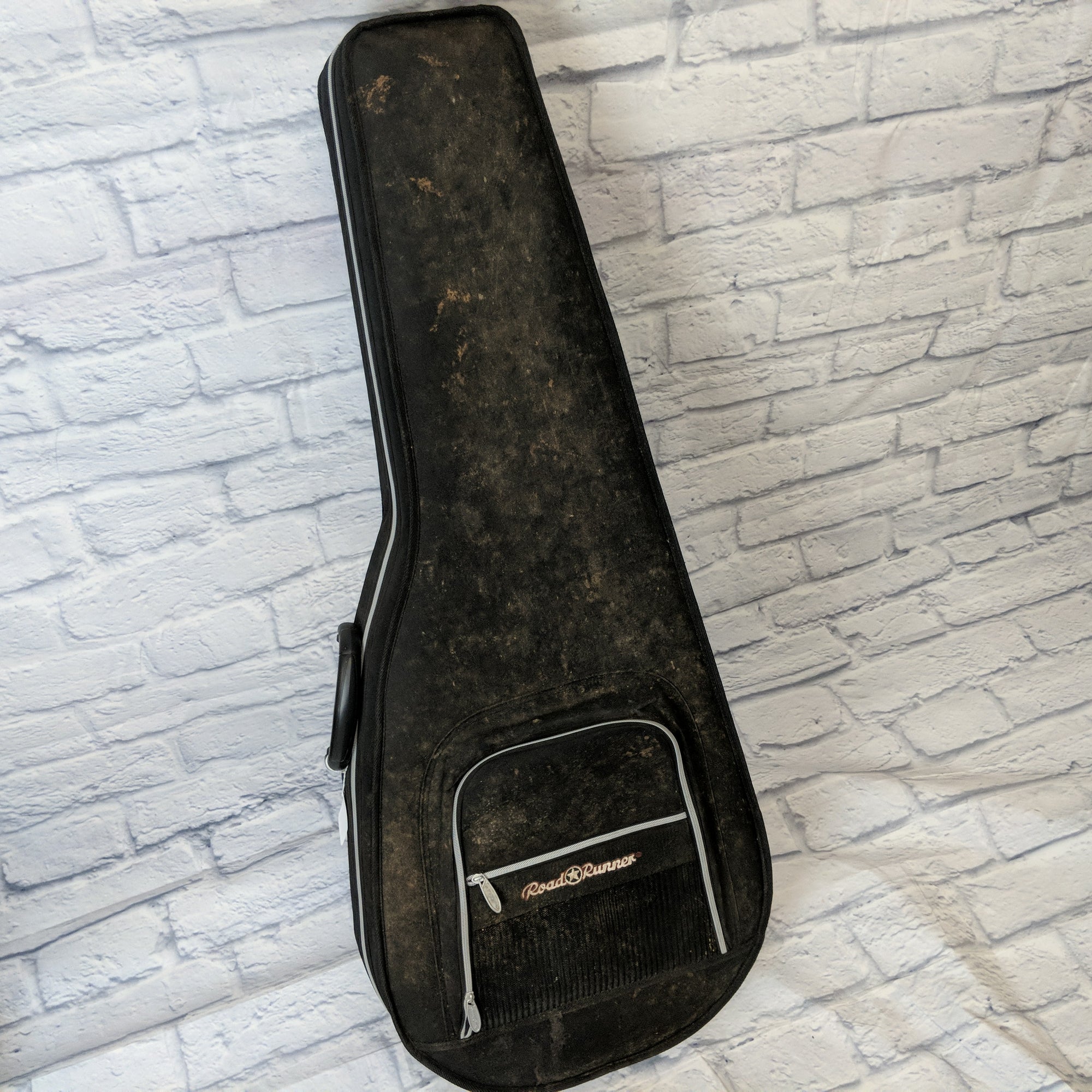 Fender FA-100 Acoustic Guitar  signed by George Strait