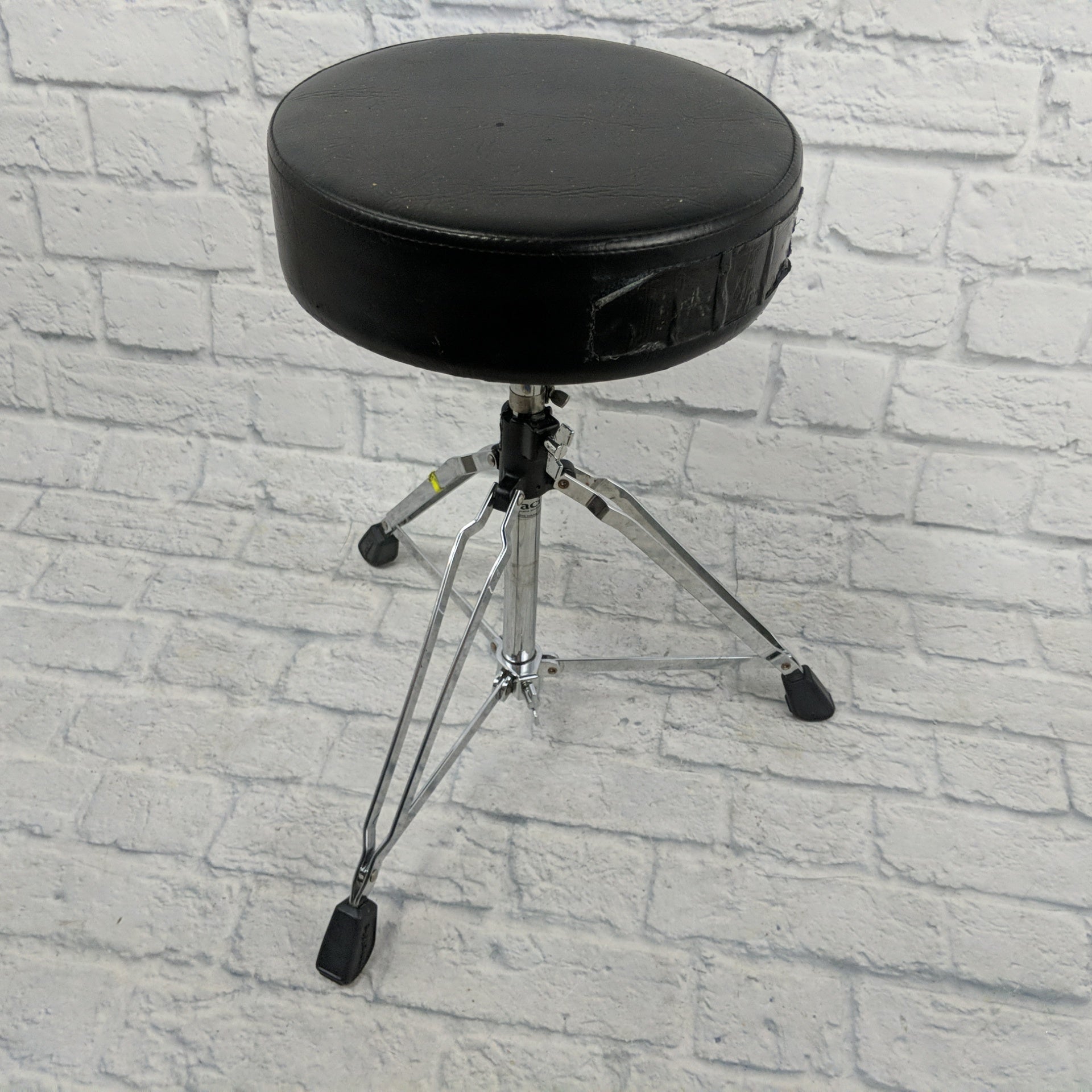 PDP Throne