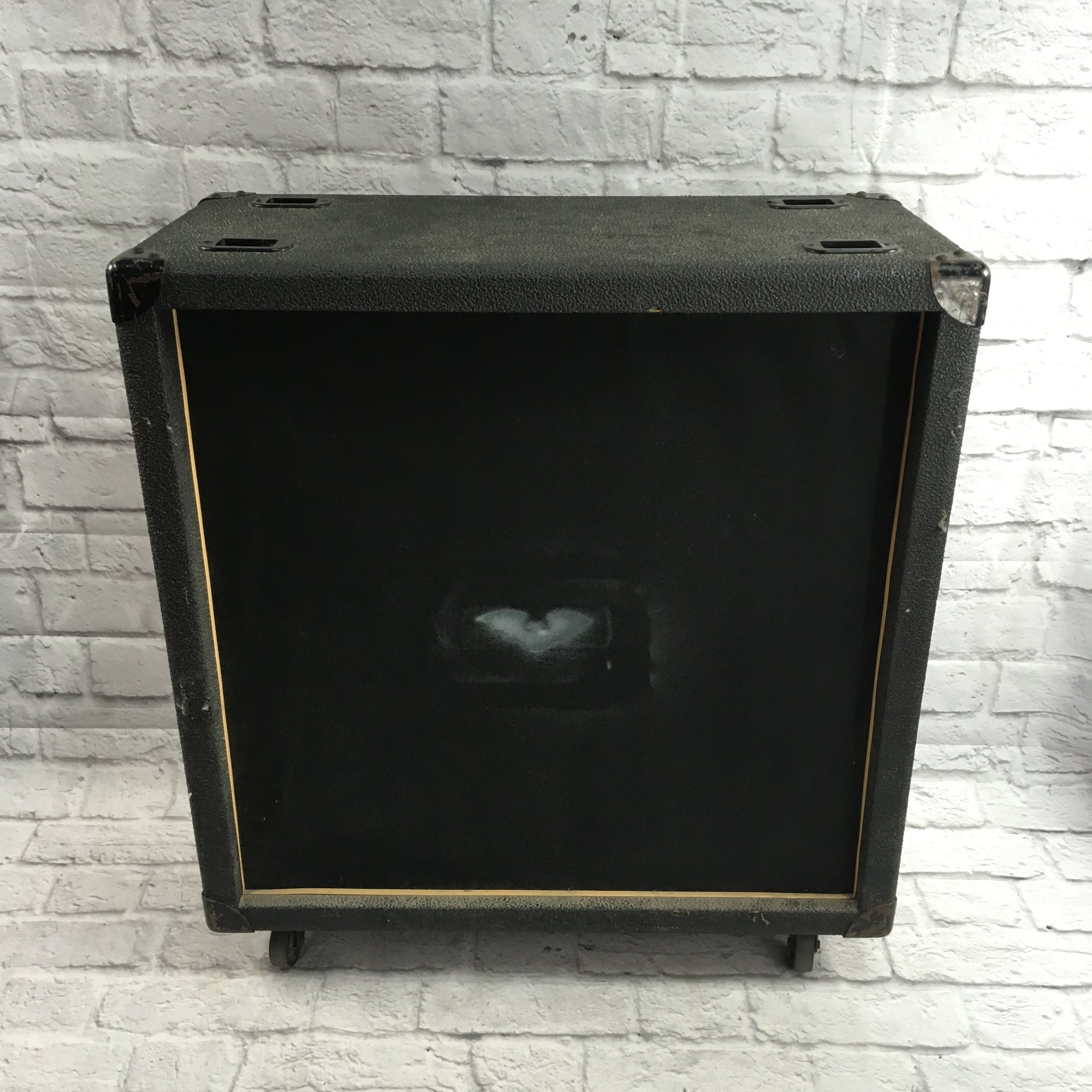 Peavey 412M Guitar Cabinet w/ Celestion G12K-85 Speakers