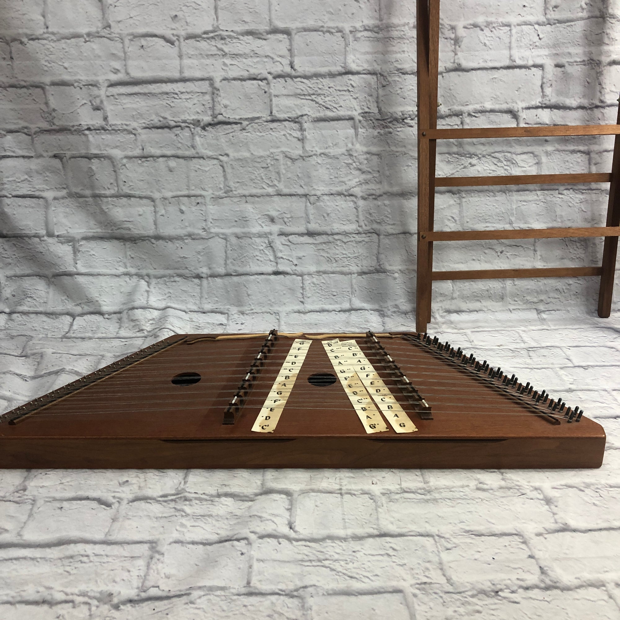 Dusty Strings D-10 Hammer Dulcimer with Bag & Stand