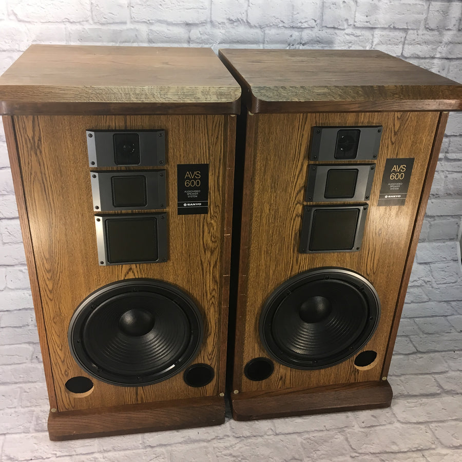 1980's Sanyo AVS600 Home Audio Speakers Pair