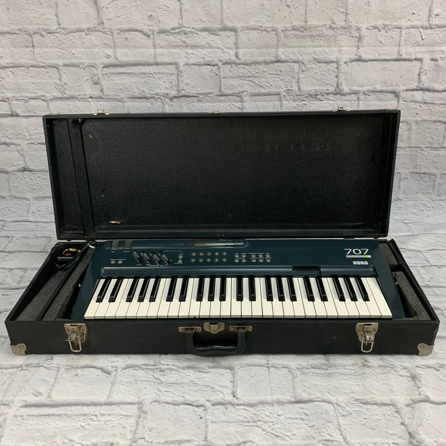 Korg 707 FM Synthesizer