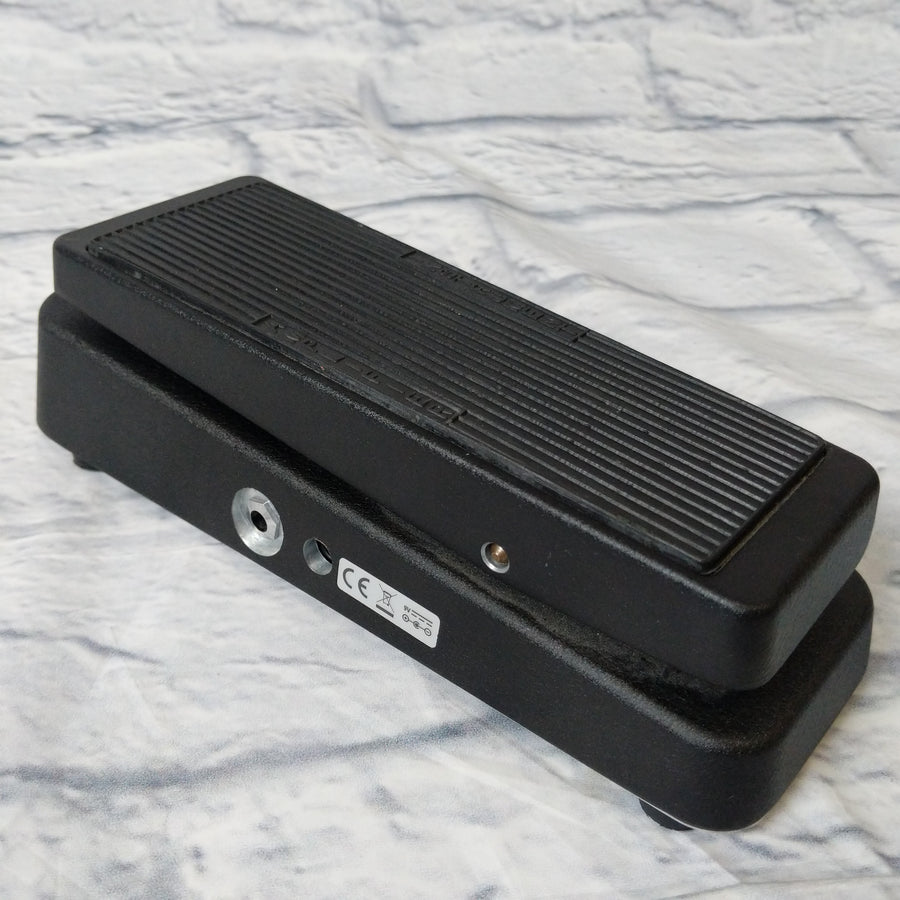 Dunlop GCB95 Cry Baby Wah Pedal for Electric Guitar