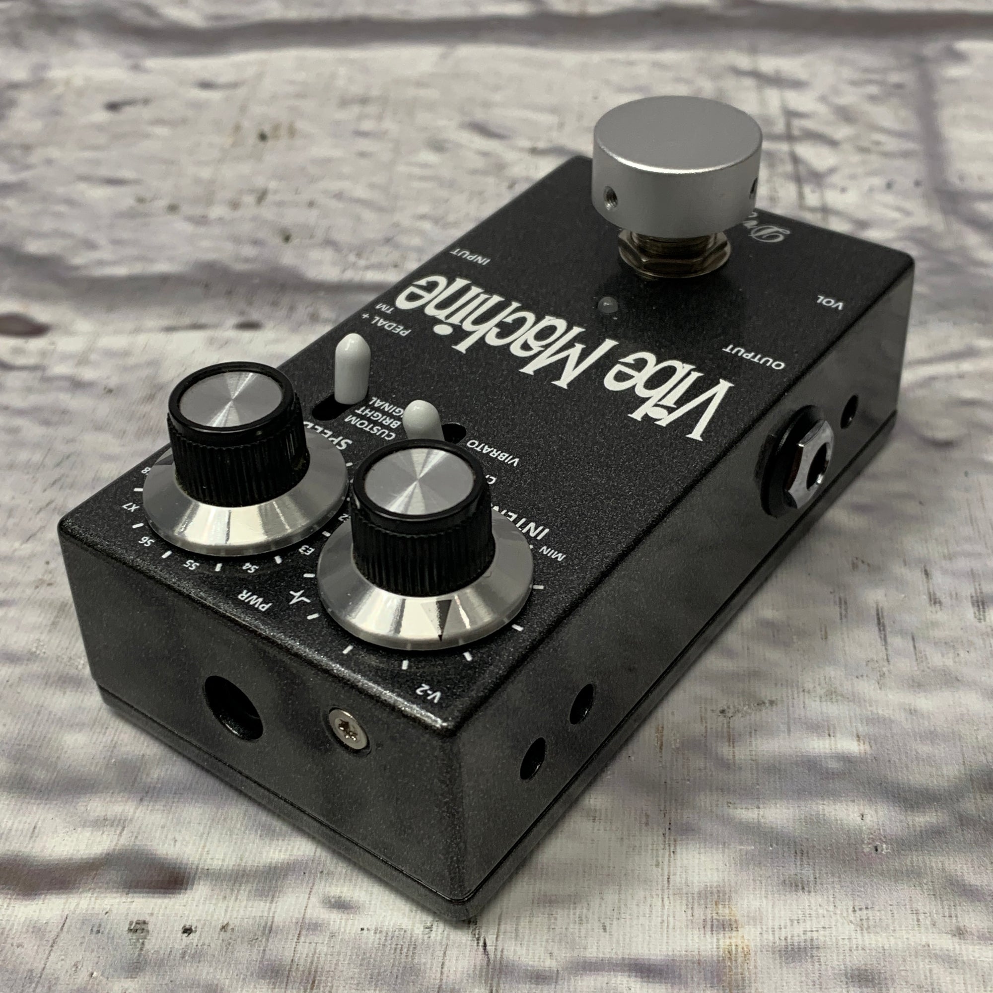 Dry Bell Vibe Machine V2 w/ Tap Tempo Switch