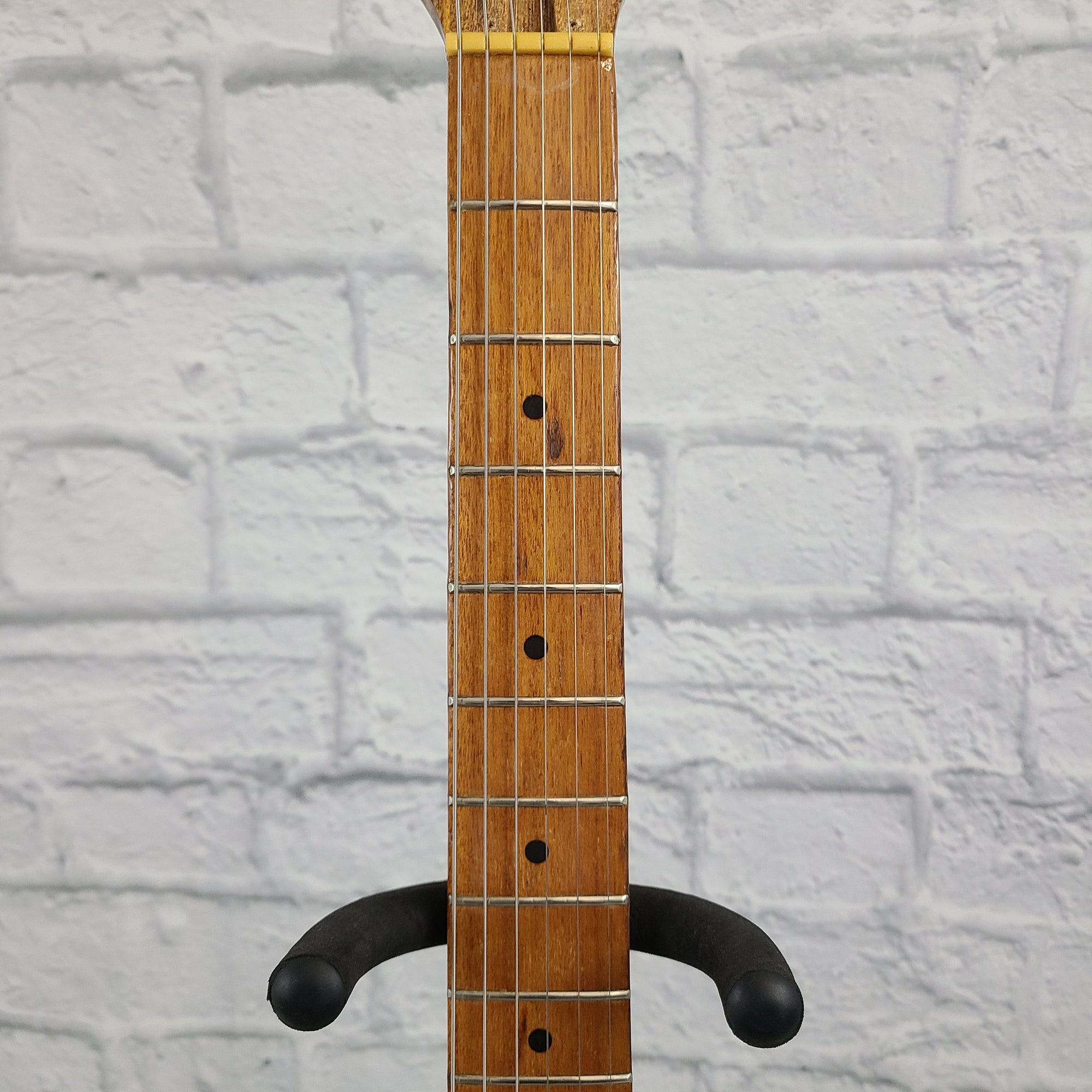 Harmony ST-801 Strat Electric Guitar Sunburst