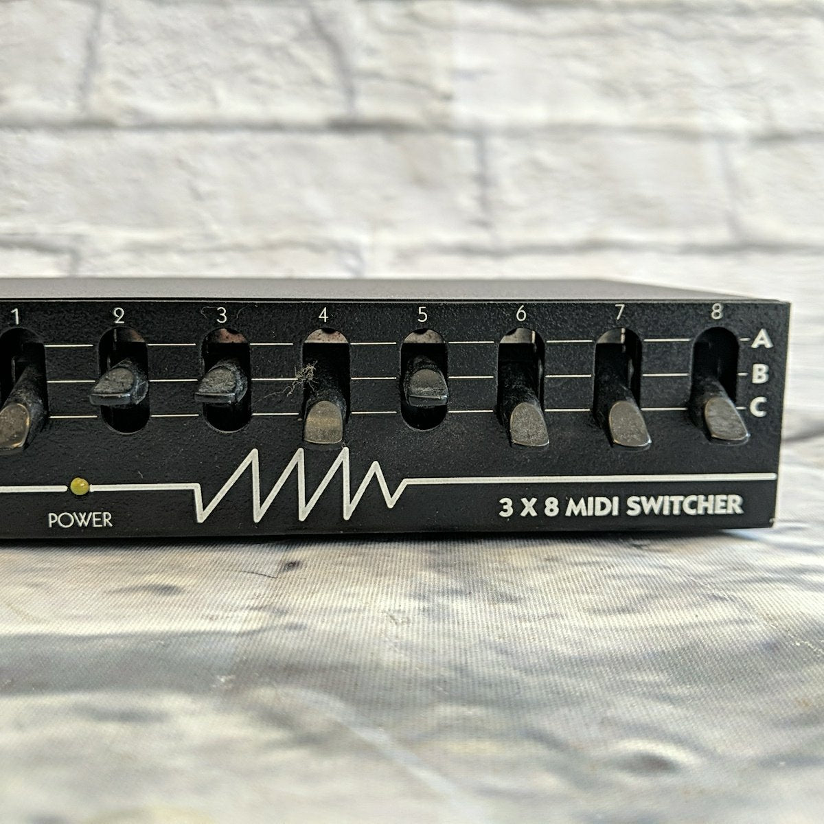 Nexus 3x8 MIDI Switcher