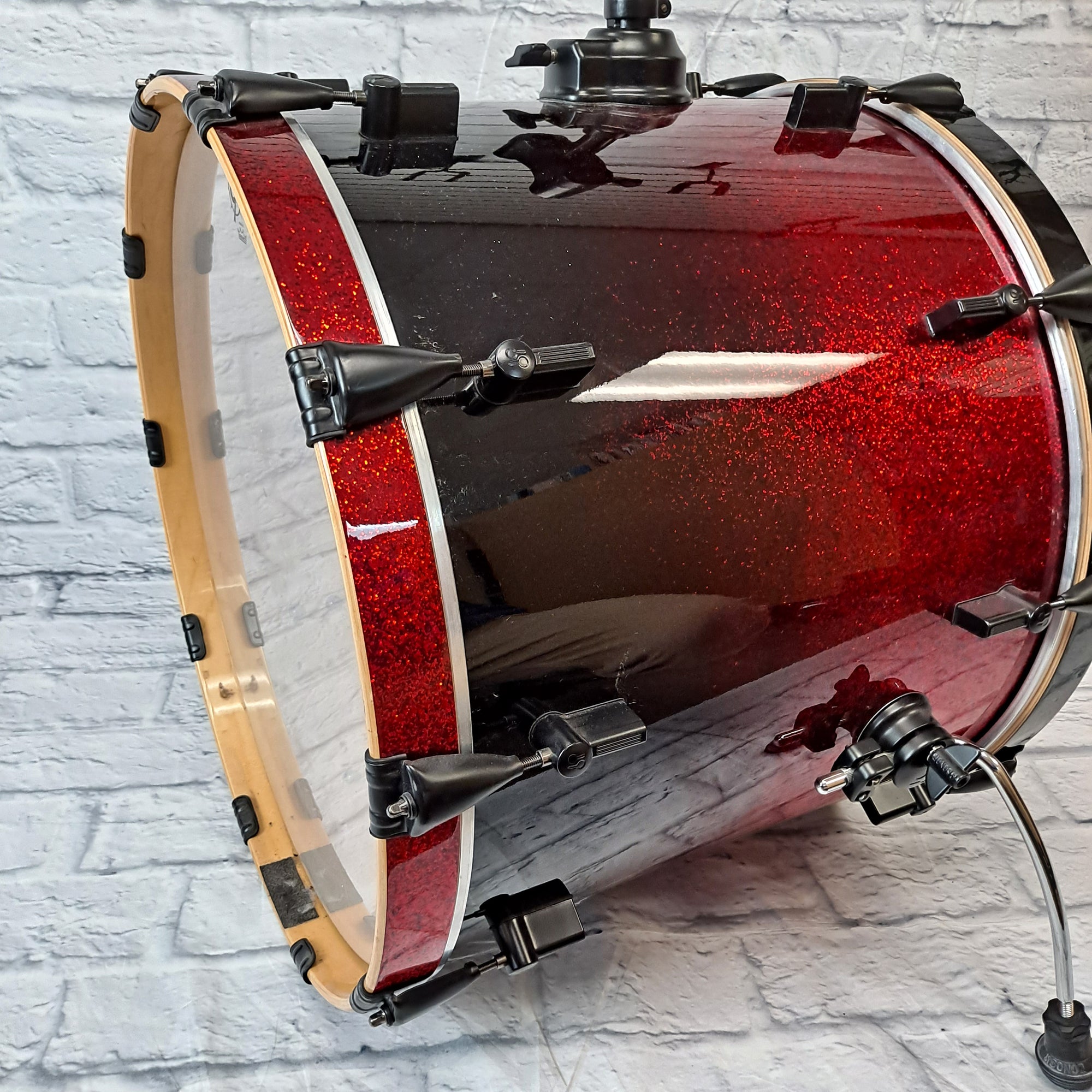 Sonar Force 3007 red to black fade sparkle drum kit