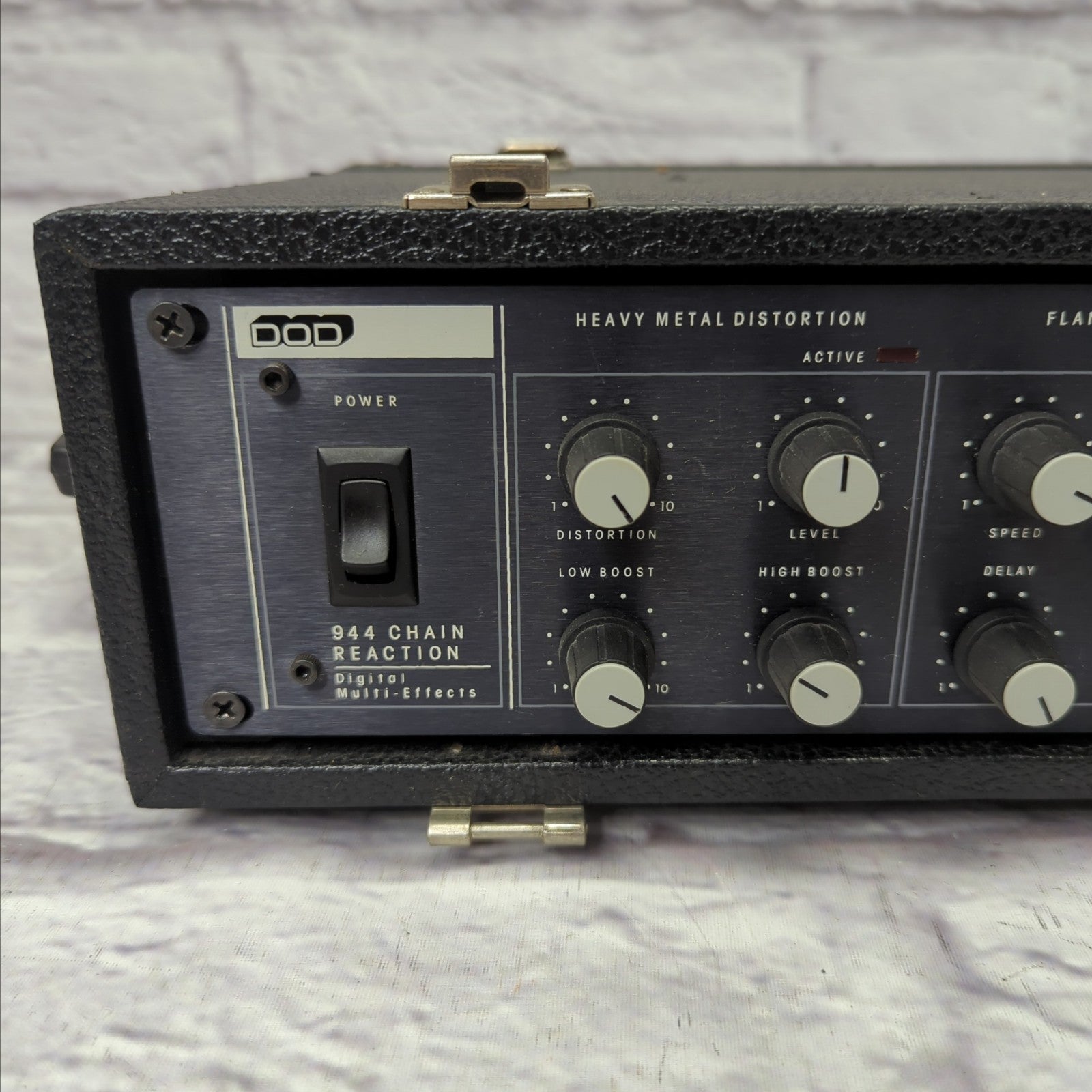 DOD 944 Chain Reaction Multi Effects Rack with 2U Rack Case