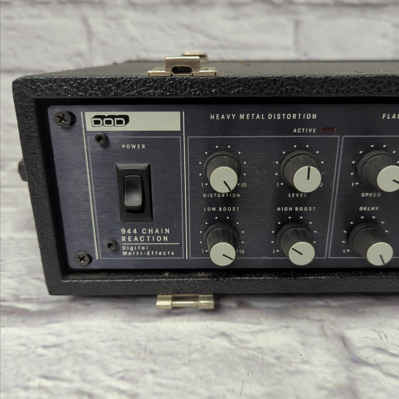 DOD 944 Chain Reaction Multi Effects Rack with 2U Rack Case - Evolution ...