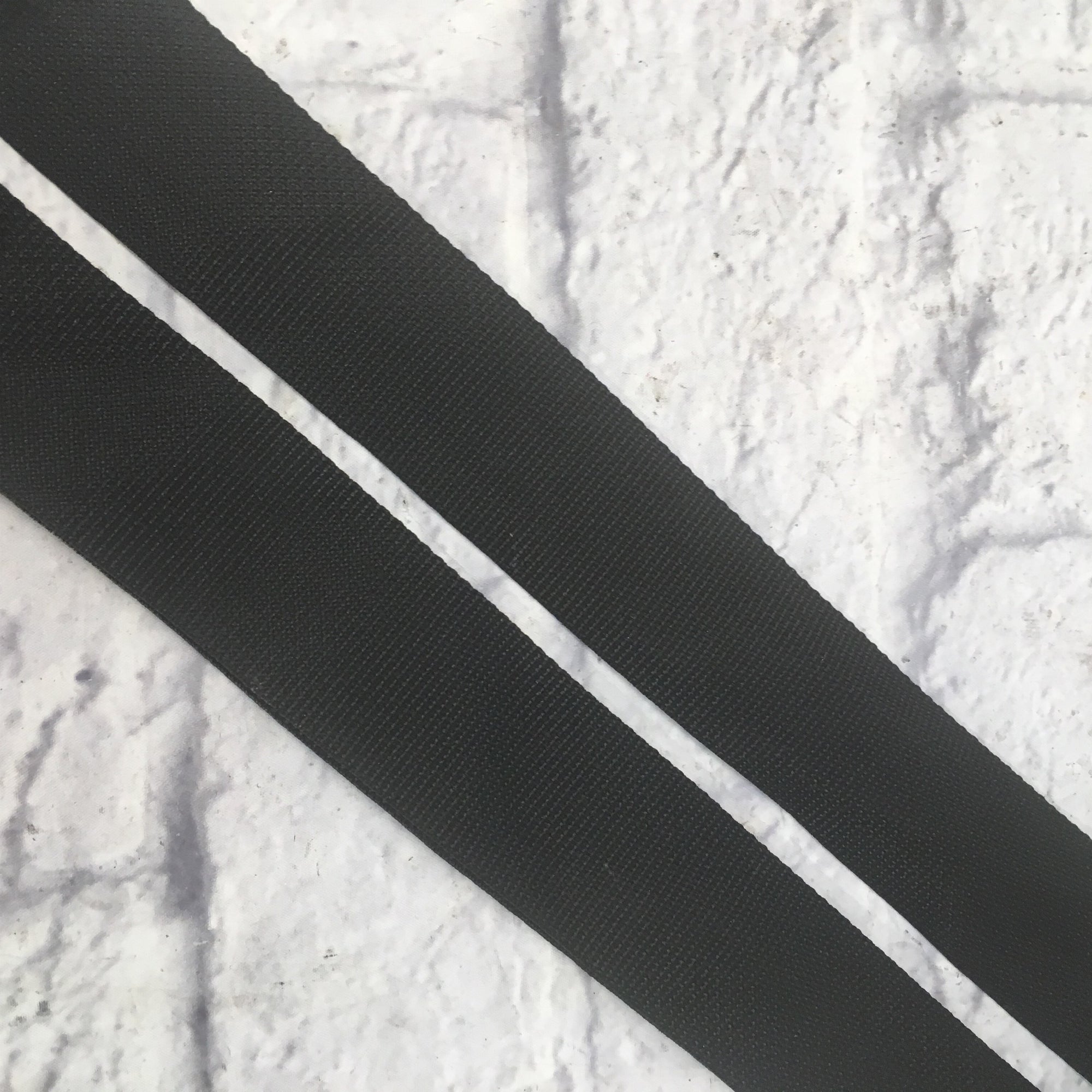 Ernie Ball Black Nylon Guitar Strap with Strap Lock Ends