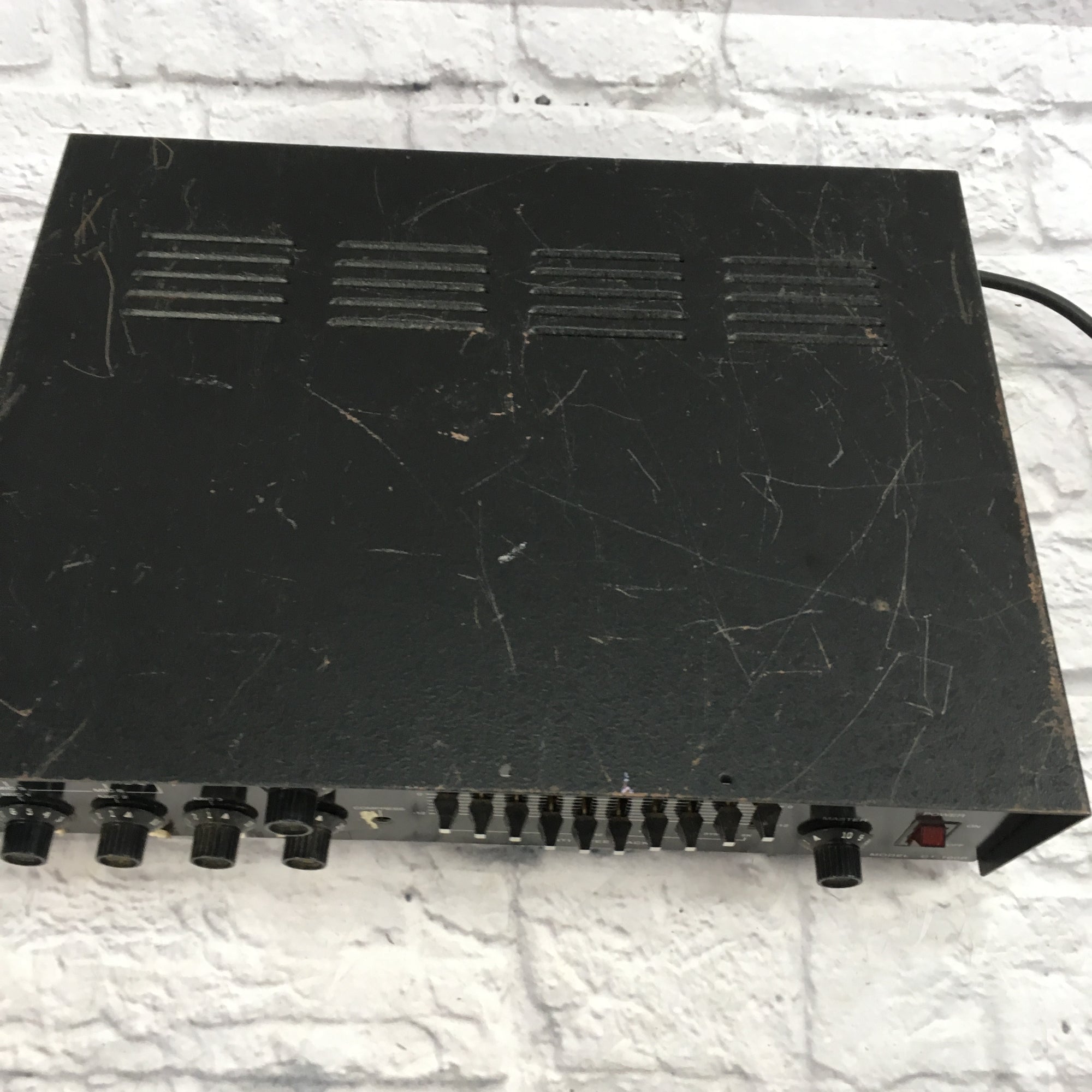 Behringer BX4500H Ultrabass 450w Bass Head Black/Gold no Footswitch