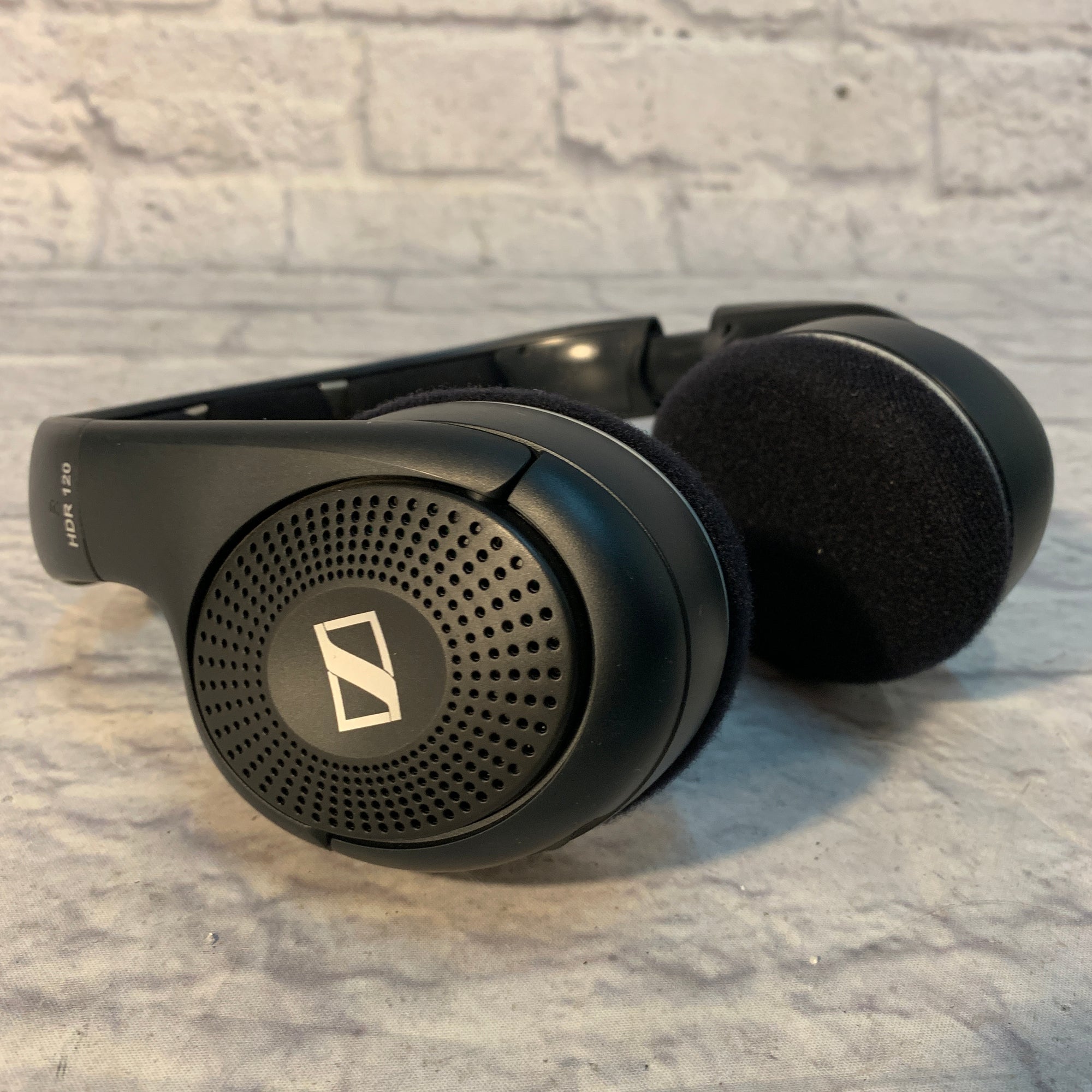 Sennheiser Wireless Headphones System