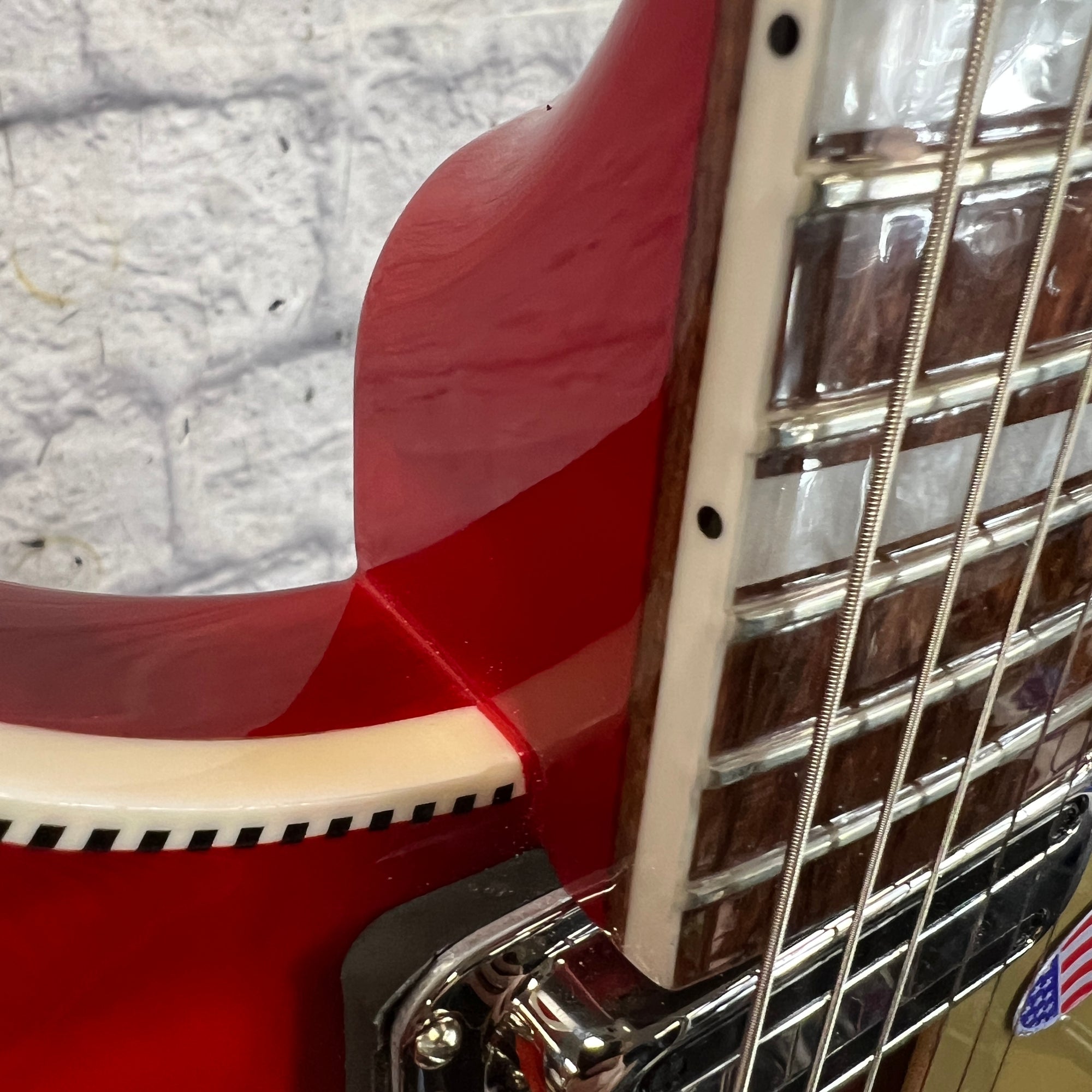 Rickenbacker 2022 660 6-String Fireglo with Case