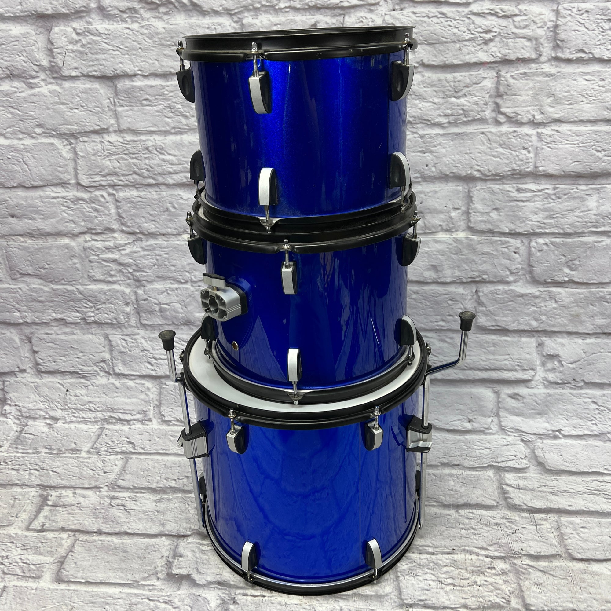 Gammon Percussion 12 13 16 22 Drum Kit w Cymbals and Hardware