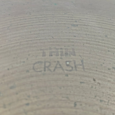 Zildjian 18 Avedis Thin Crash Hollow Logo Crash Cymbal