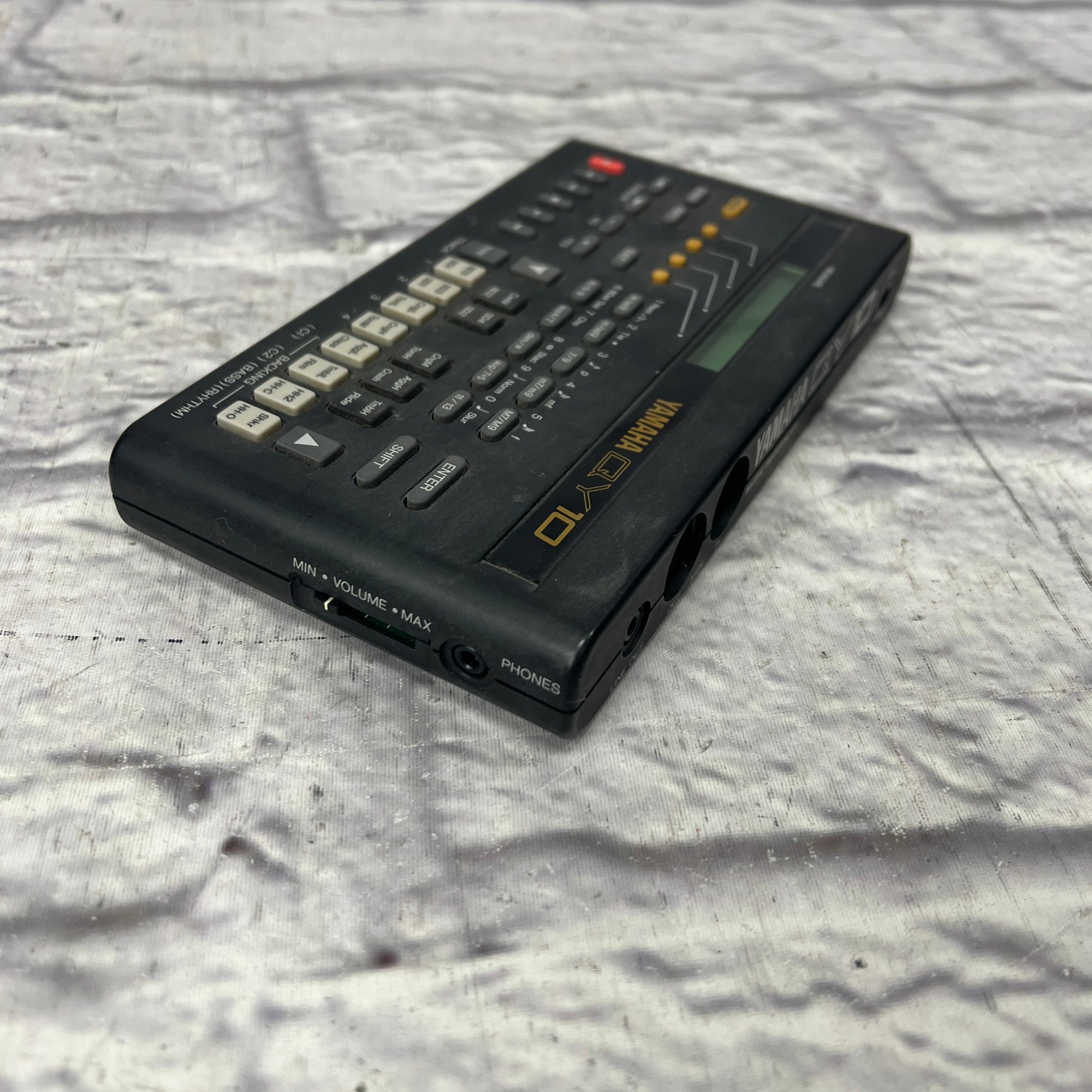Yamaha QY10 Controller