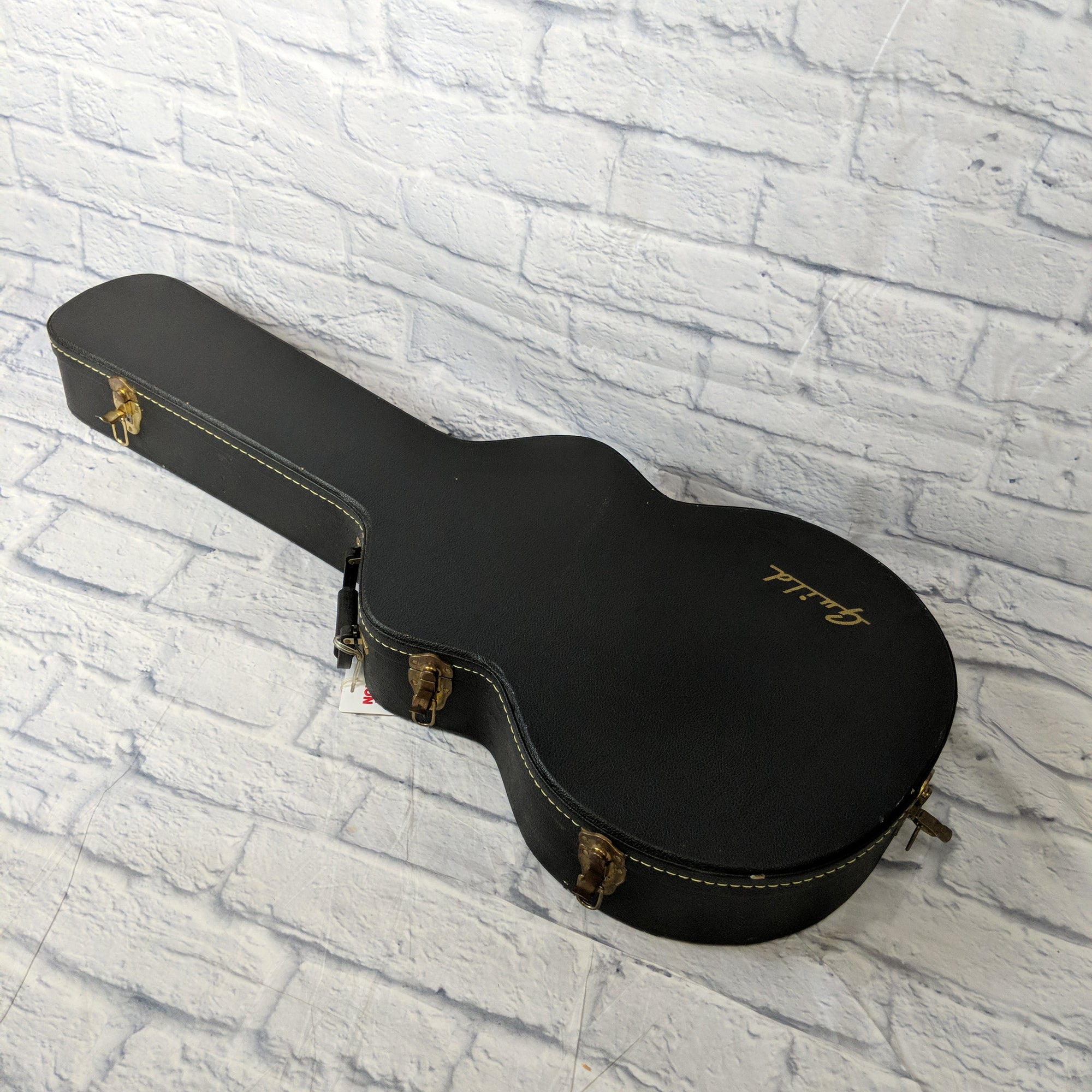 Guild F4NT Thin Body Concert Acoustic/Electric Guitar with Fishman Pickup