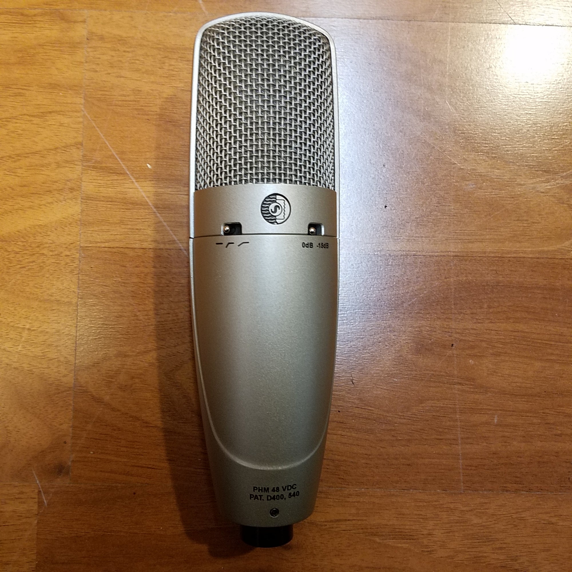 Shure KSM 32 Condenser Microphone w/ accessories